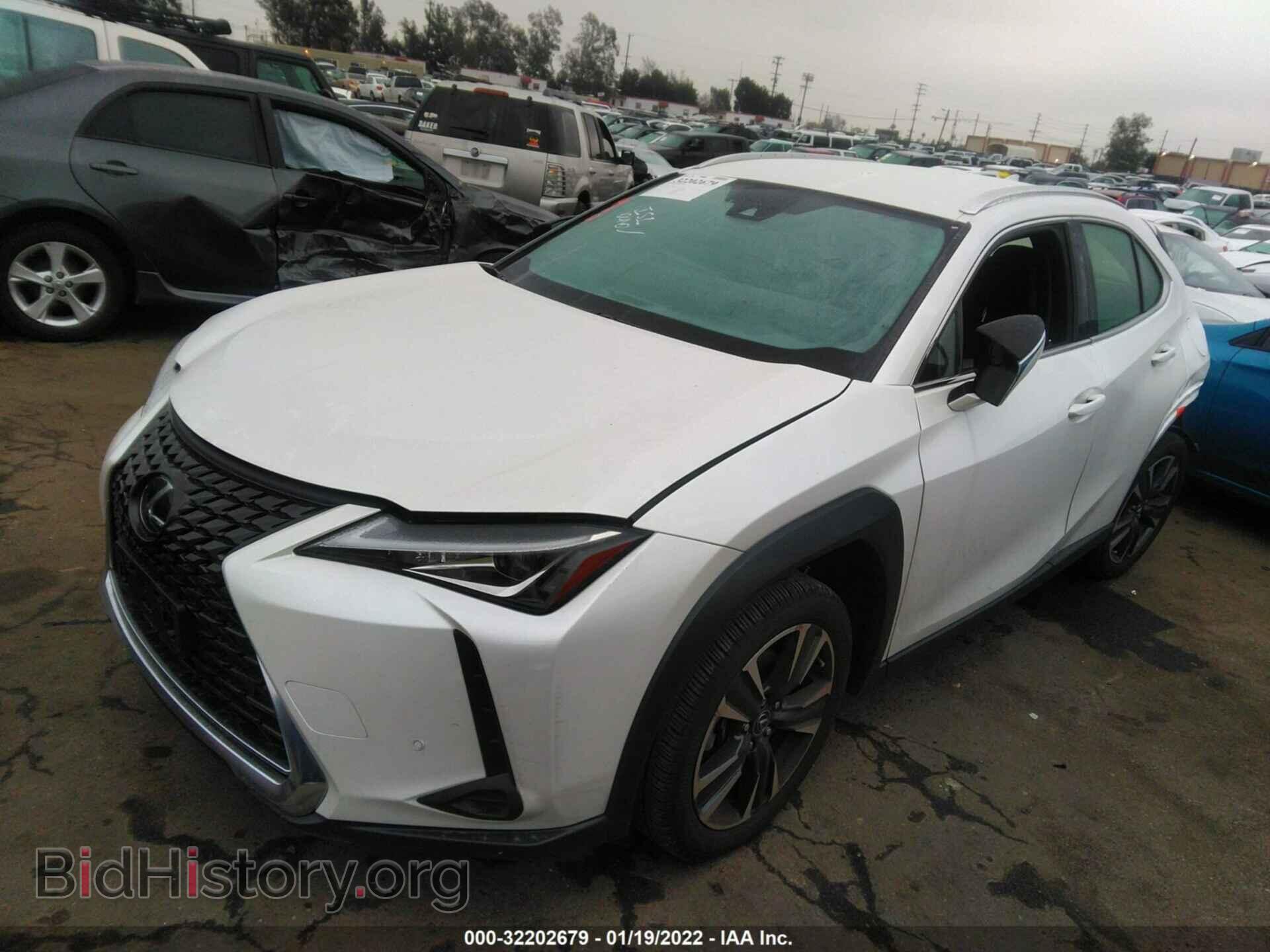 2021 LEXUS UX - VIN: JTHX3JBH3M2034117 - Фото 2