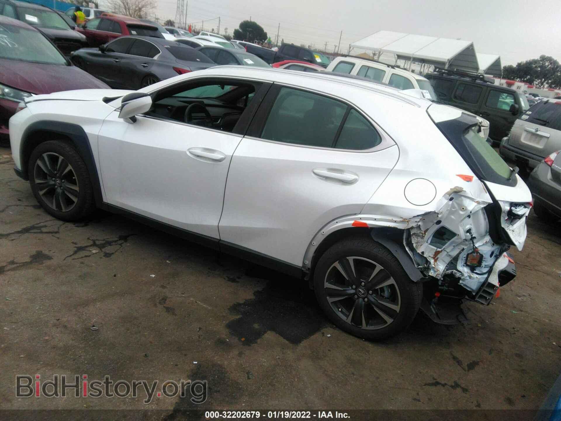 2021 LEXUS UX - VIN: JTHX3JBH3M2034117 - Фото 3