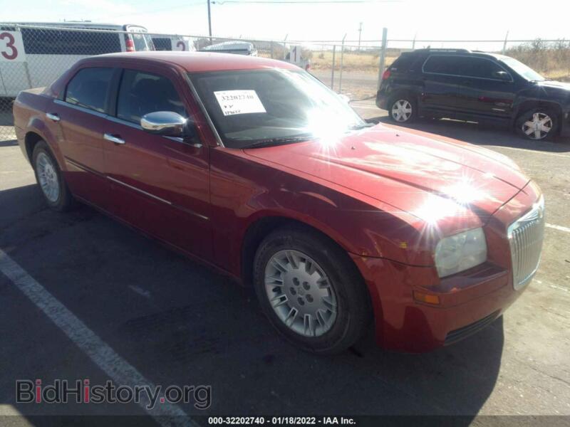2007 Chrysler 300 (VIN 2C3KA43R97H829389) — фото 1 из 11, IAAI, повреждение: задняя часть