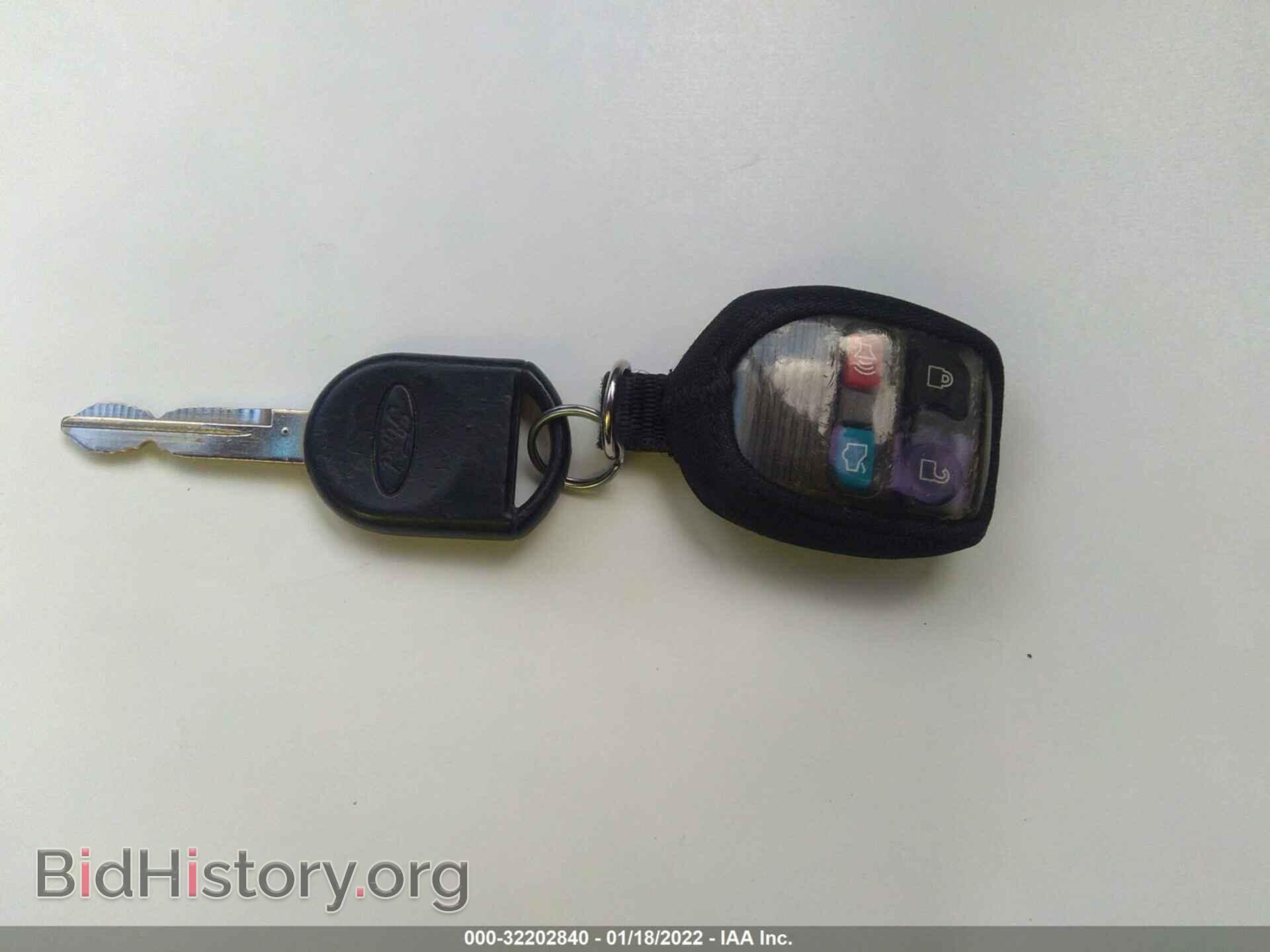 2009 FORD FOCUS - VIN: 1FAHP35N19W114366 - Фото 11