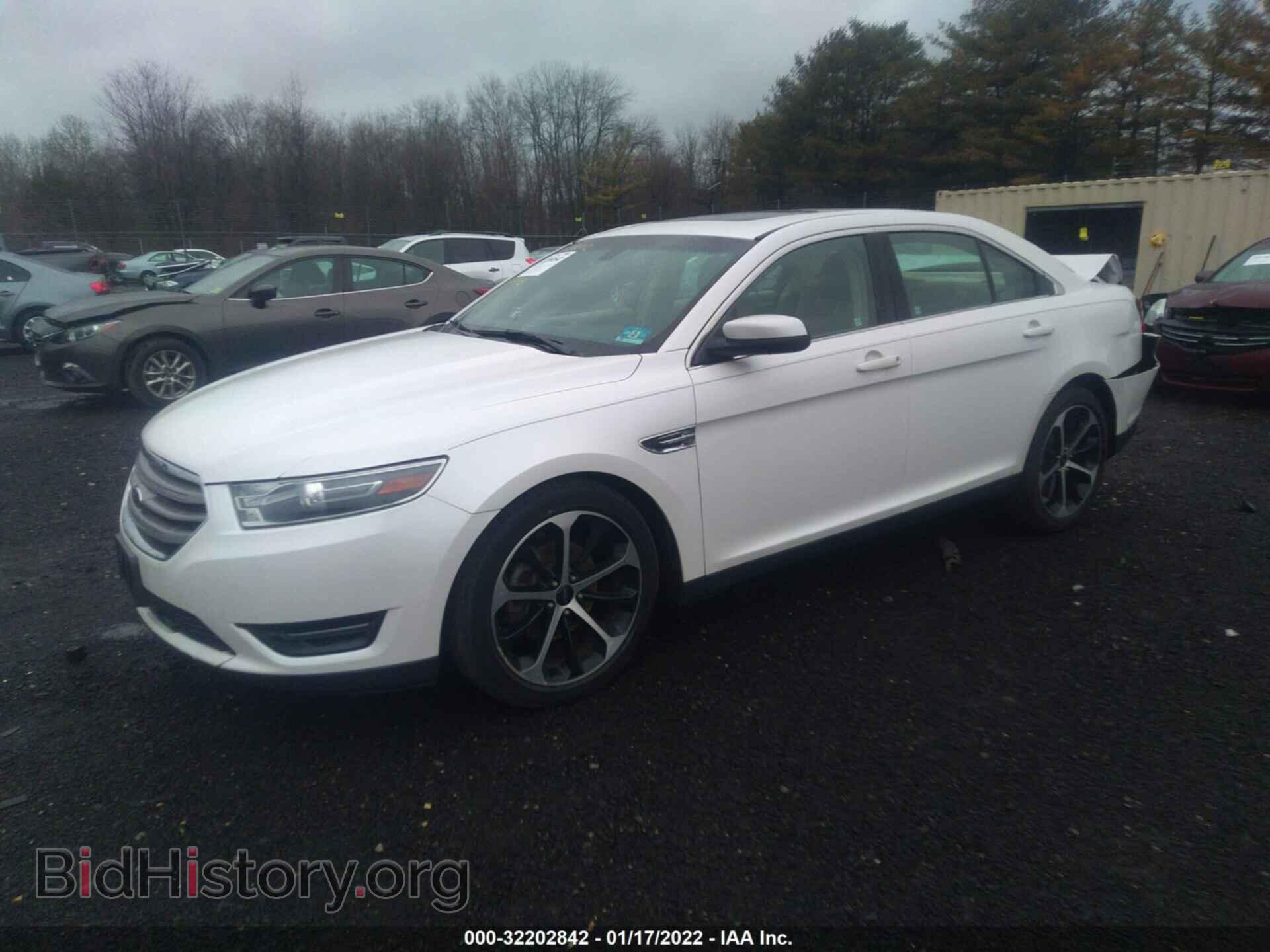 2014 FORD TAURUS - VIN: 1FAHP2E96EG181482 - Фото 2