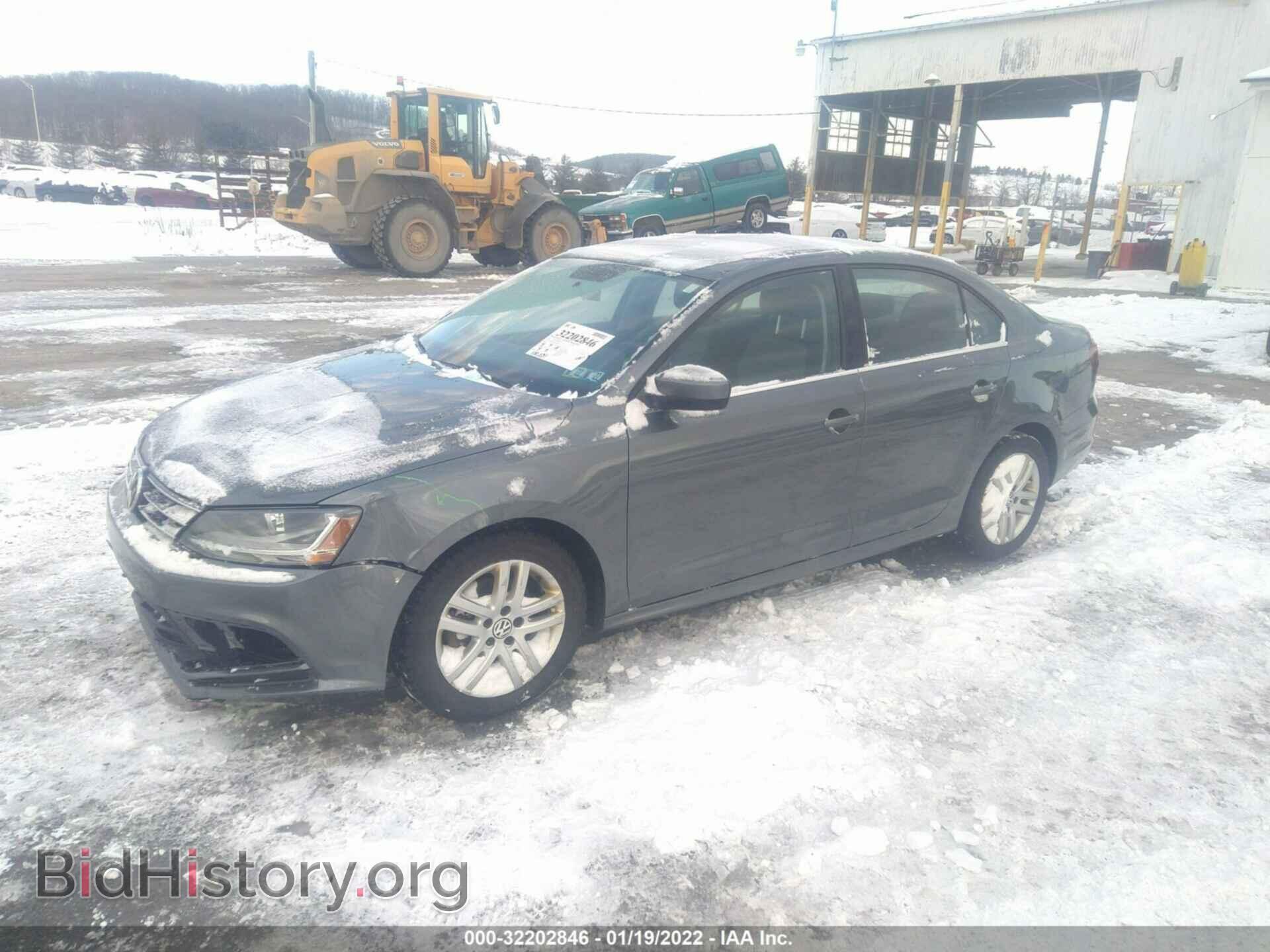 2017 VOLKSWAGEN JETTA - VIN: 3VW2B7AJ4HM219861 - Фото 2