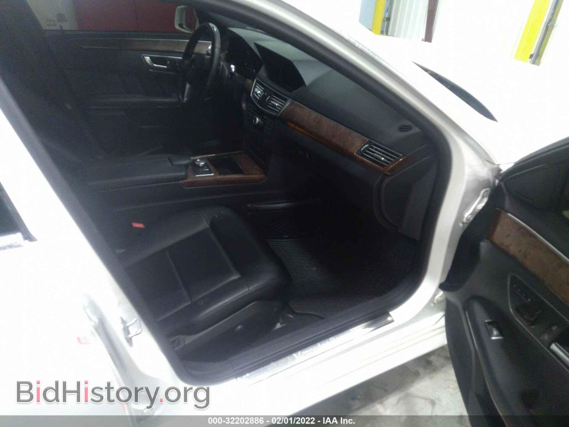 2013 MERCEDES-BENZ E-CLASS - VIN: WDDHF5KB0DA672773 - Фото 4
