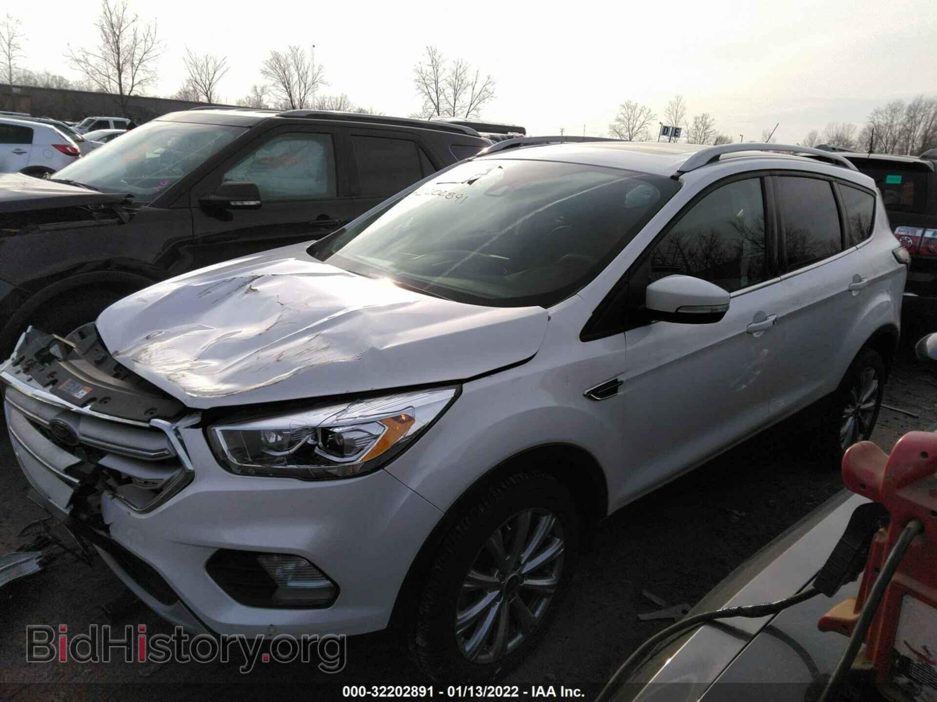 2017 FORD ESCAPE - VIN: 1FMCU9J94HUA00733 - Photo 2