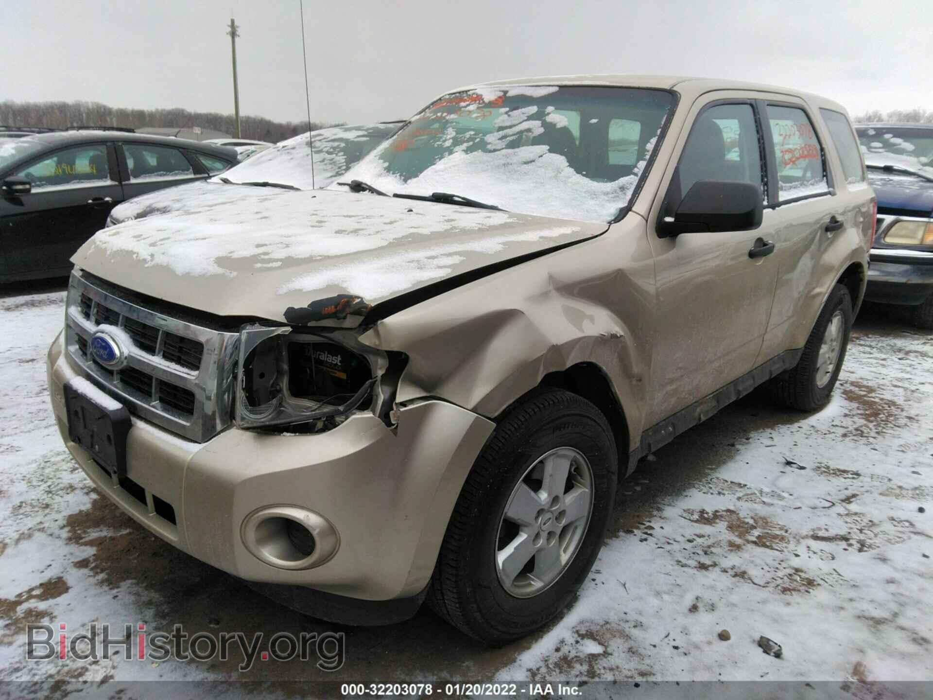 2012 FORD ESCAPE - VIN: 1FMCU0C77CKB63095 - Фото 2