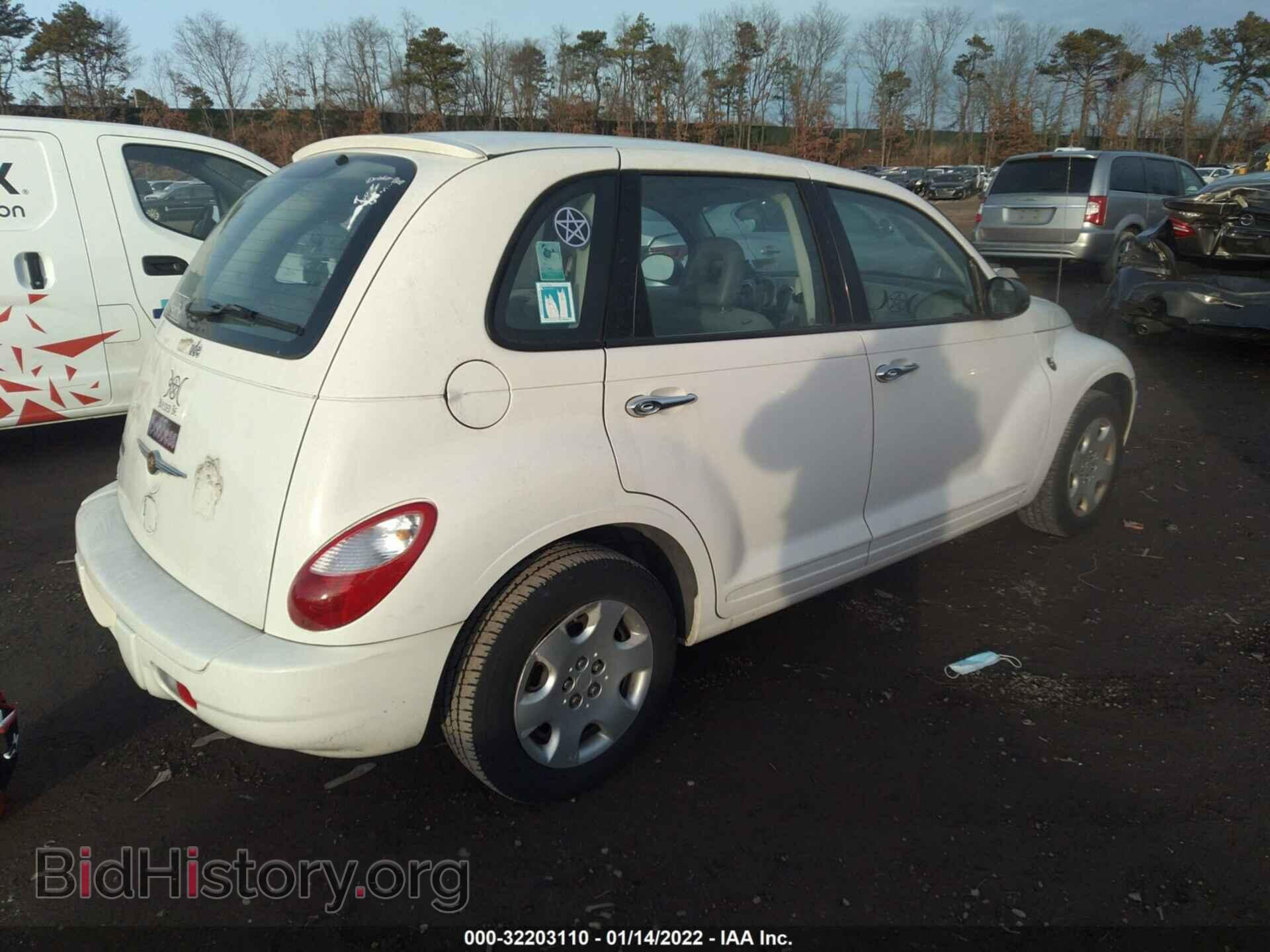 2009 CHRYSLER PT CRUISER - VIN: 3A8FY48999T580368 - Фото 4