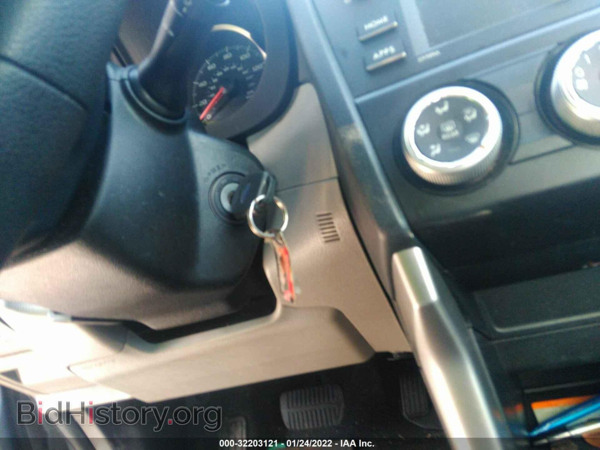 2018 SUBARU FORESTER - VIN: JF2SJABCXJH501291 - Фото 11
