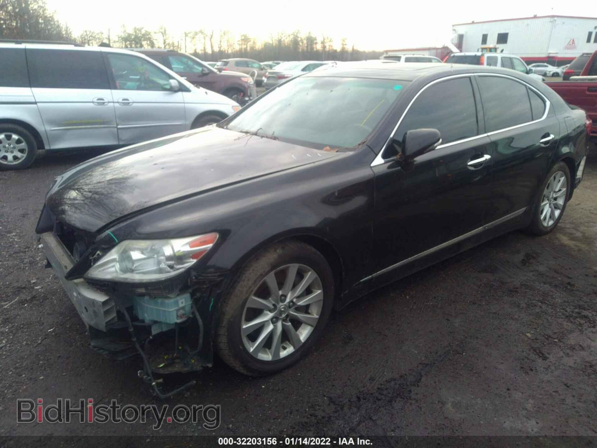 2012 LEXUS LS 460 - VIN: JTHCL5EF2C5012607 - Photo 2