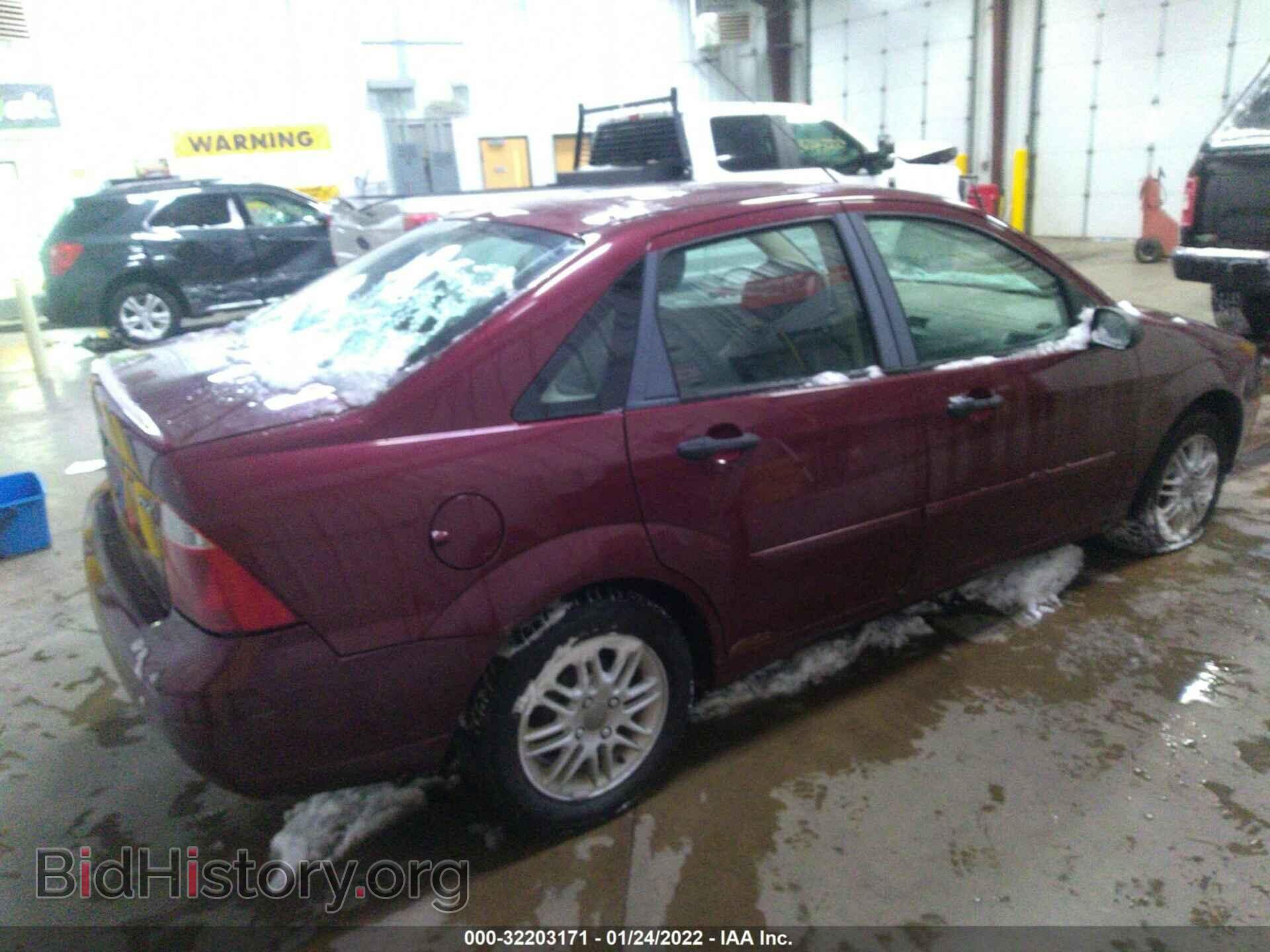 2006 FORD FOCUS - VIN: 1FAFP34N26W253054 - Фото 4