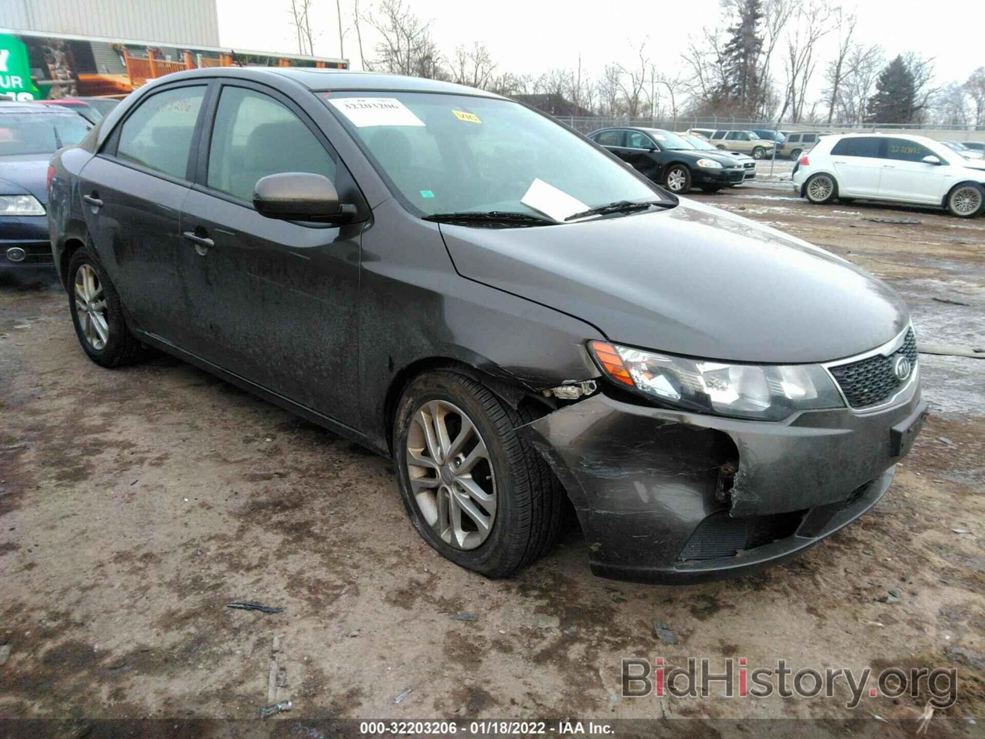 Photo KNAFU4A25B5440997 - KIA FORTE 2011