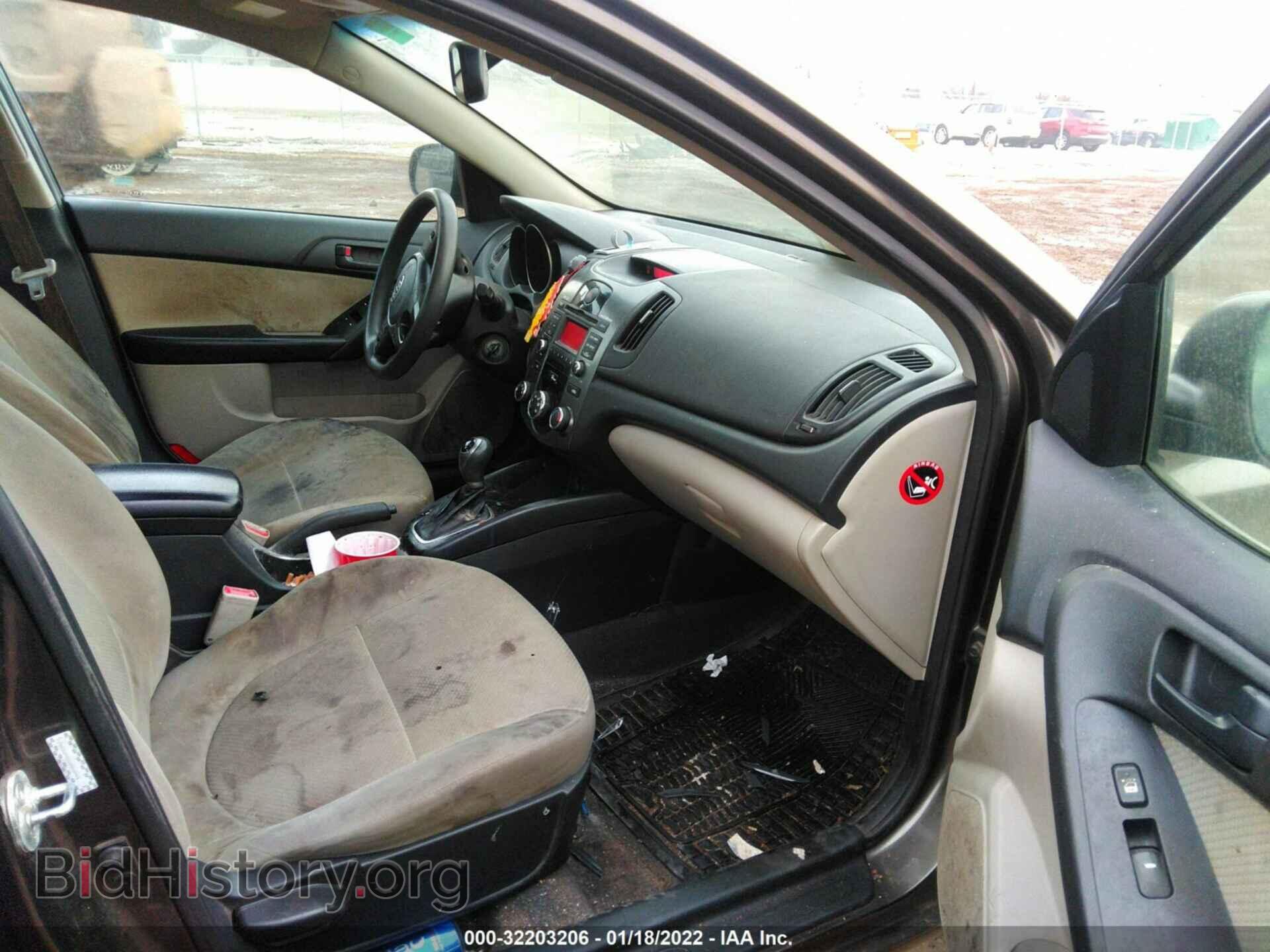 2011 KIA FORTE - VIN: KNAFU4A25B5440997 - Фото 5