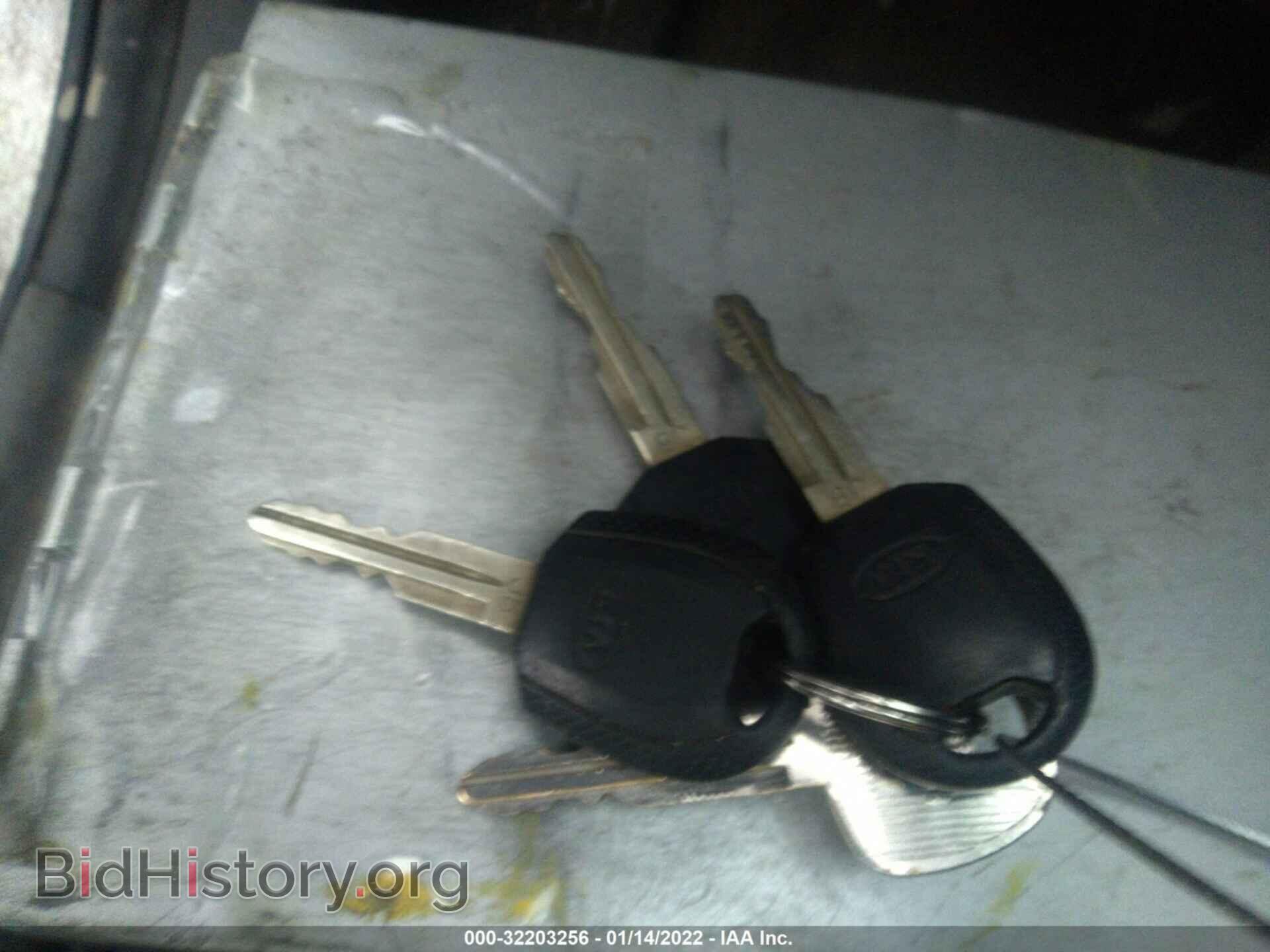 2006 KIA RIO - VIN: KNADE123766052437 - Фото 11