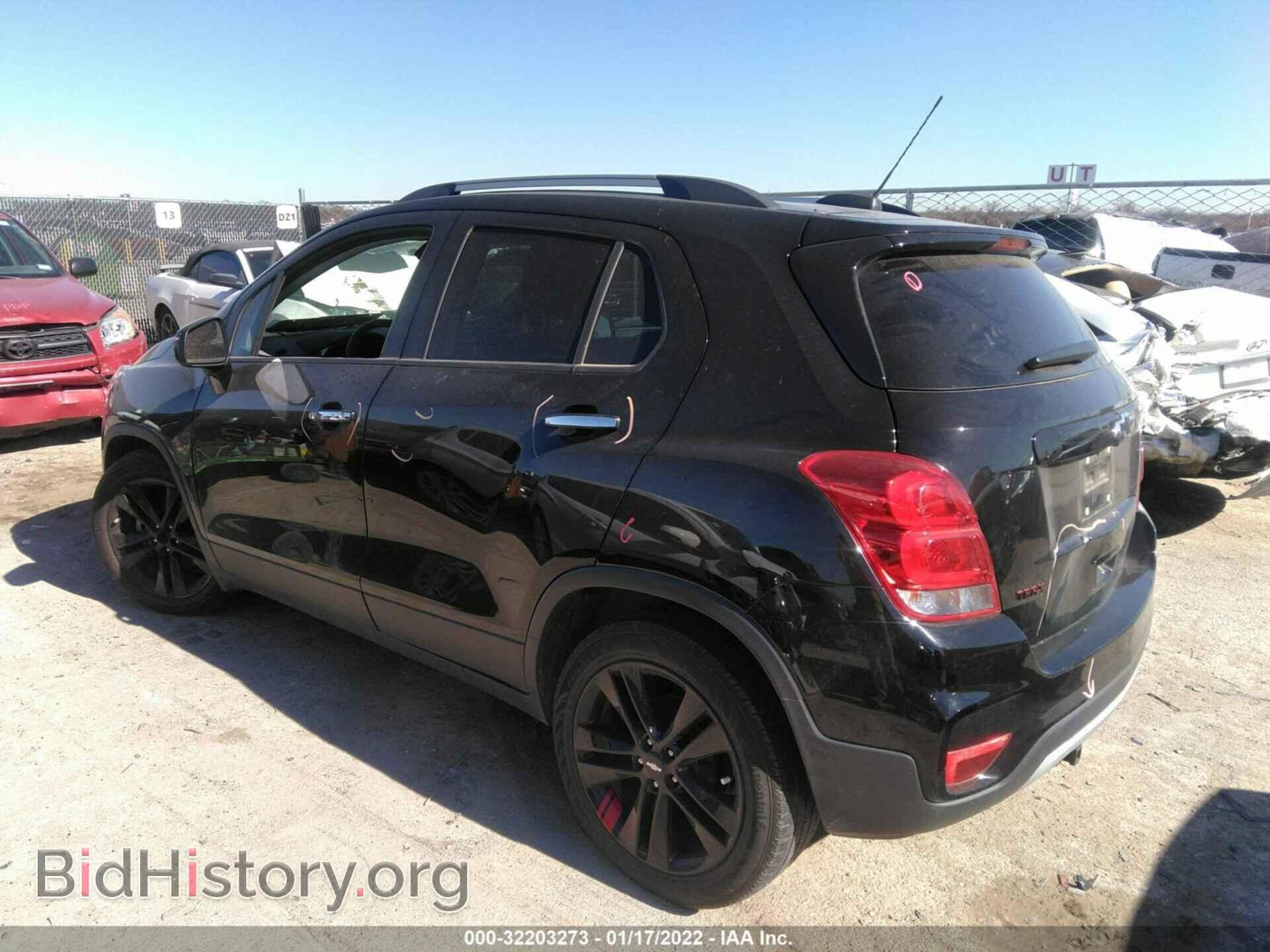 2019 CHEVROLET TRAX - VIN: 3GNCJLSB5KL391704 - Фото 3