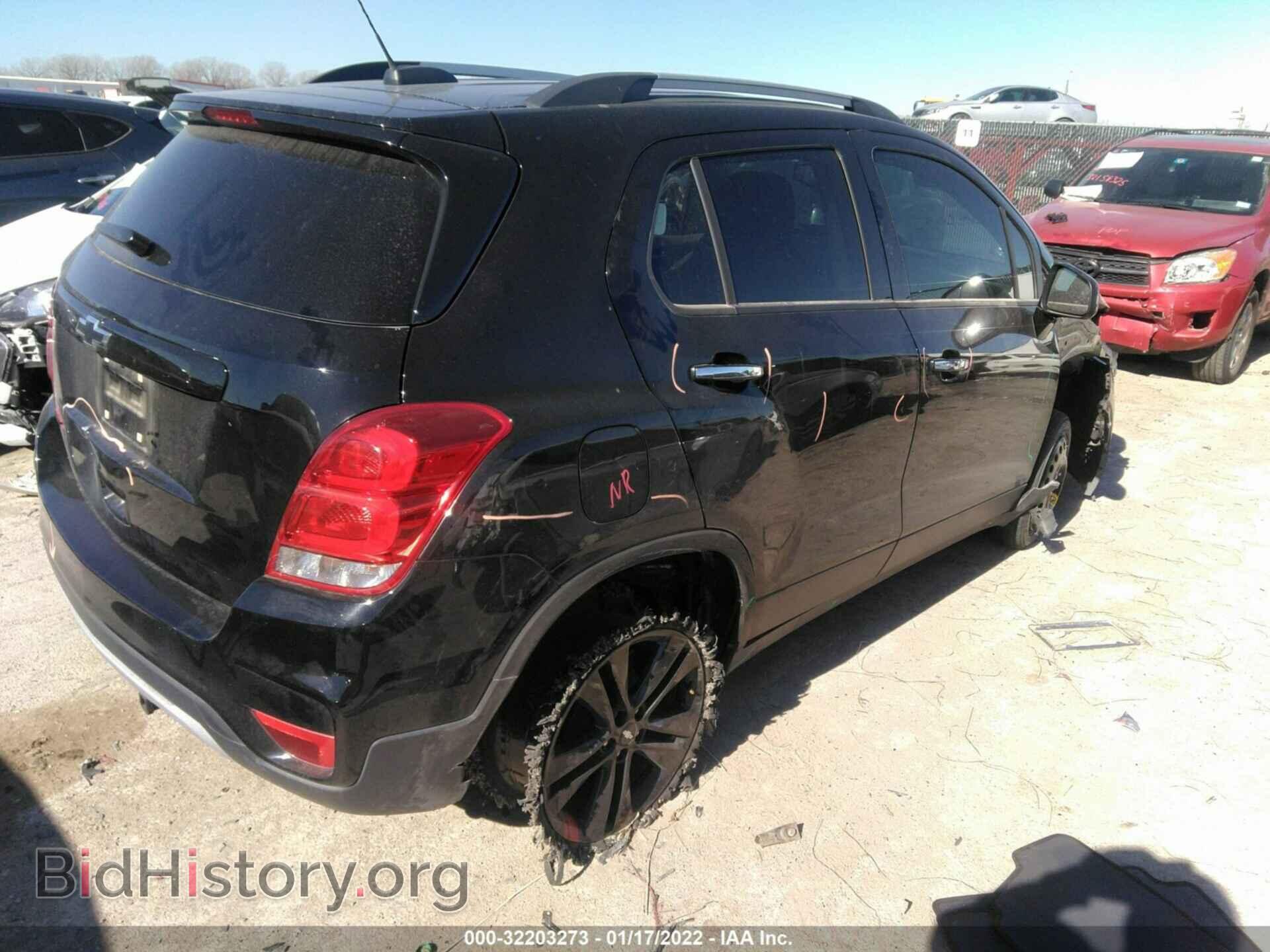 2019 CHEVROLET TRAX - VIN: 3GNCJLSB5KL391704 - Фото 4