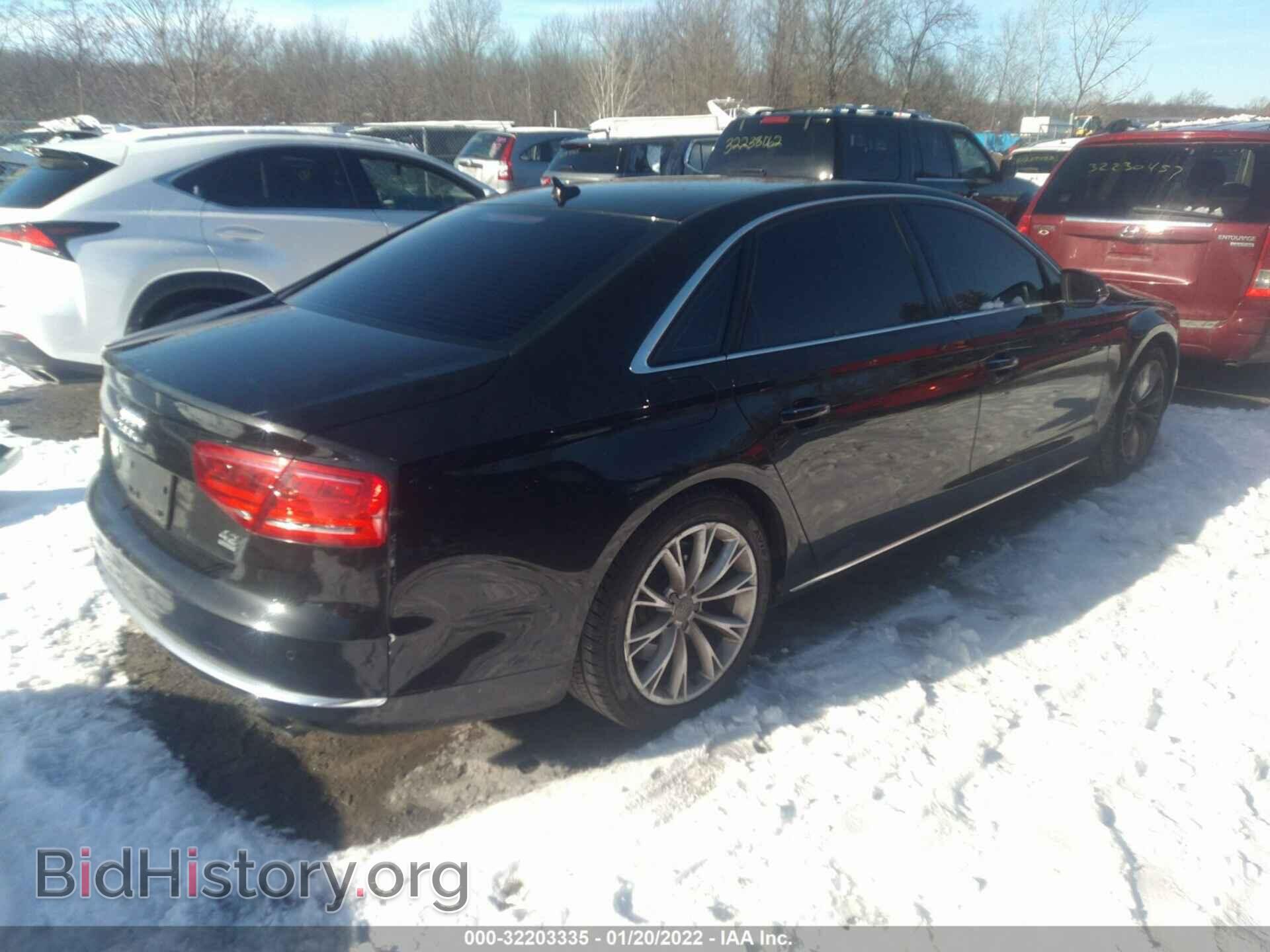 2011 AUDI A8 L - VIN: WAURVAFD4BN013653 - Фото 4