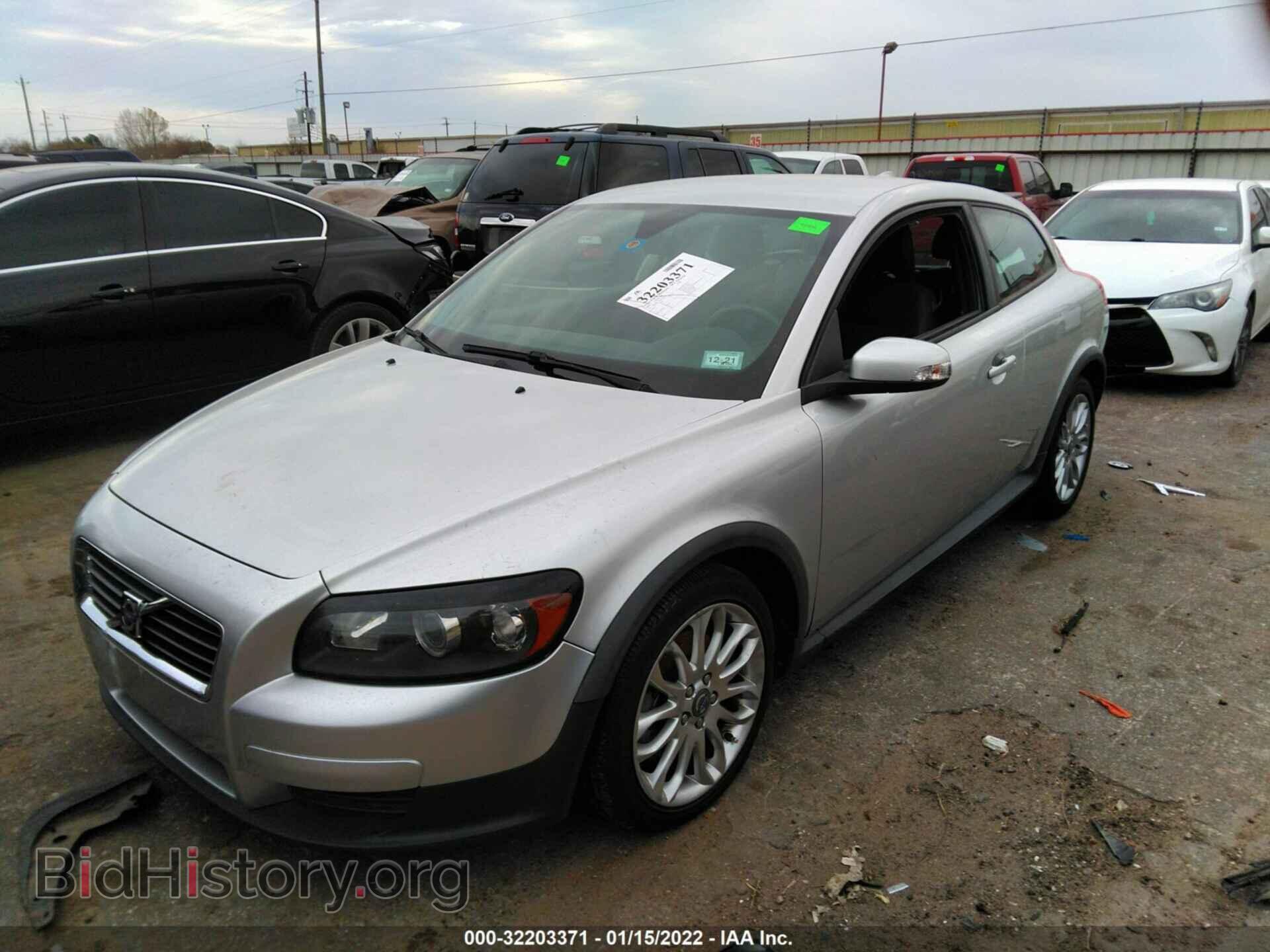 2009 VOLVO C30 - VIN: YV1MK672592148033 - Фото 2