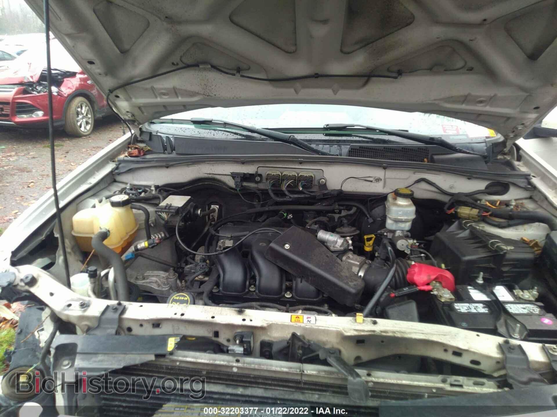 2008 FORD ESCAPE - VIN: 1FMCU941X8KB26001 - Фото 10
