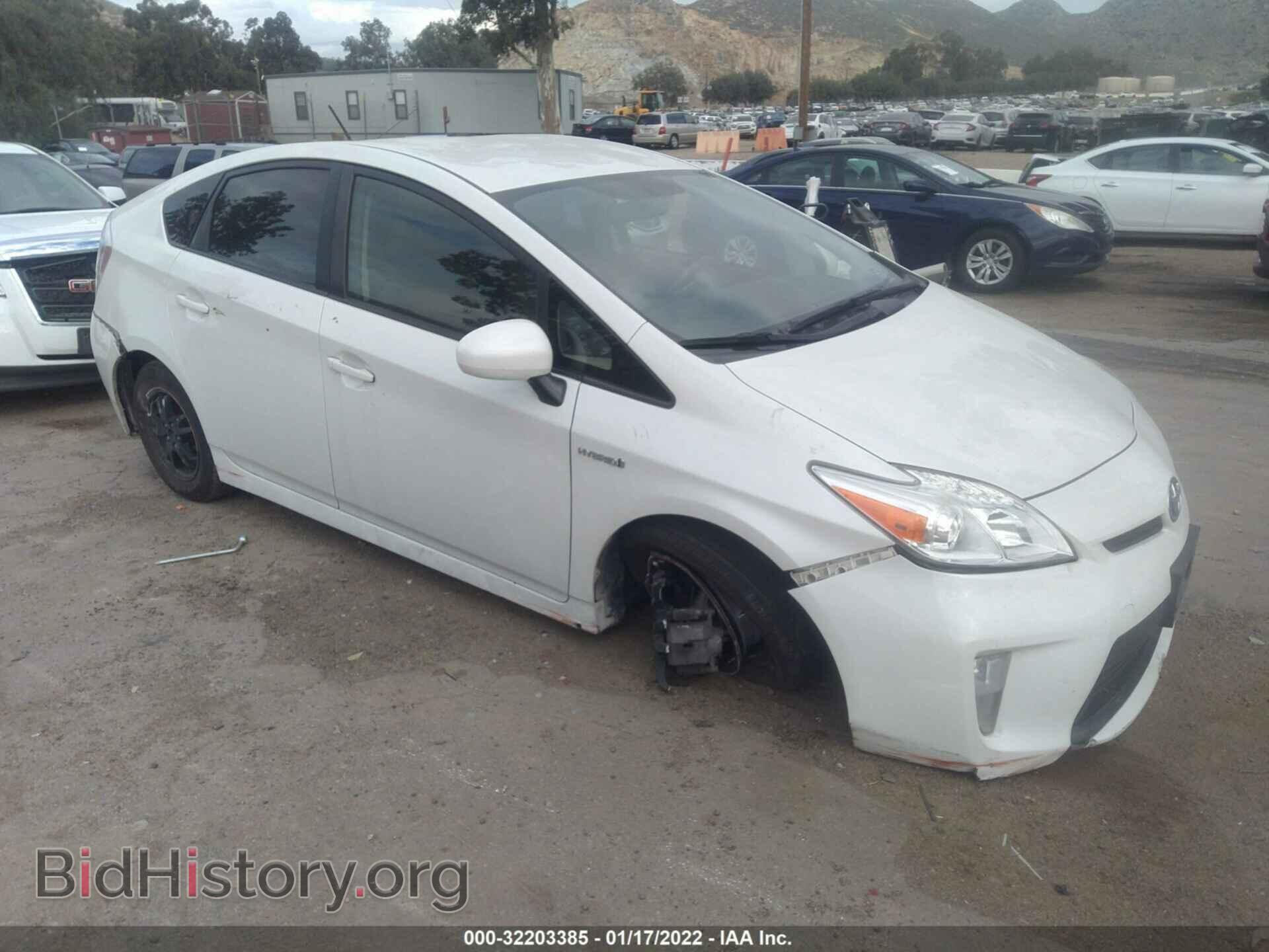 Фотография JTDKN3DU0F1930248 - TOYOTA PRIUS 2015