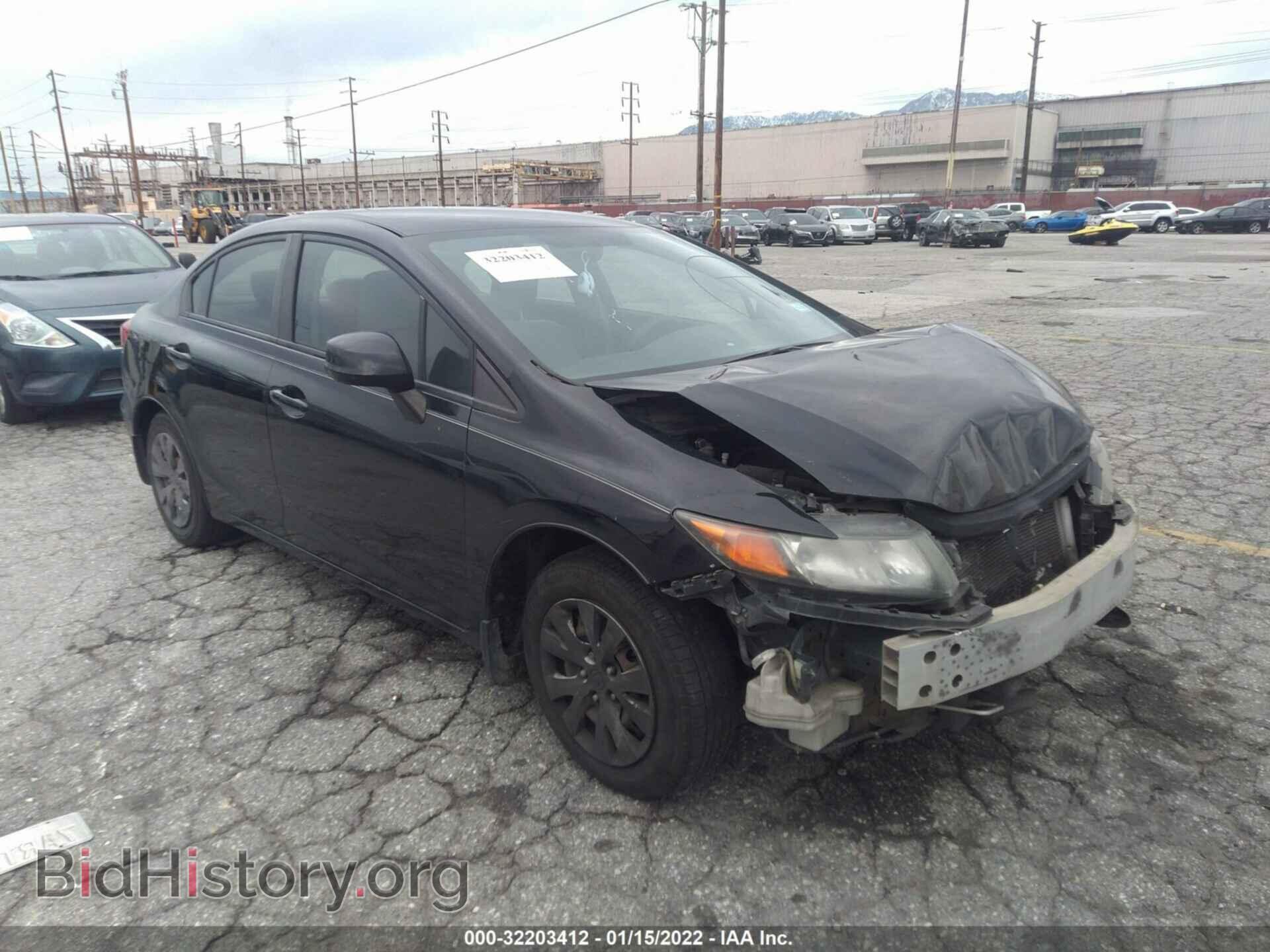 Photo 19XFB2F56CE069905 - HONDA CIVIC SDN 2012