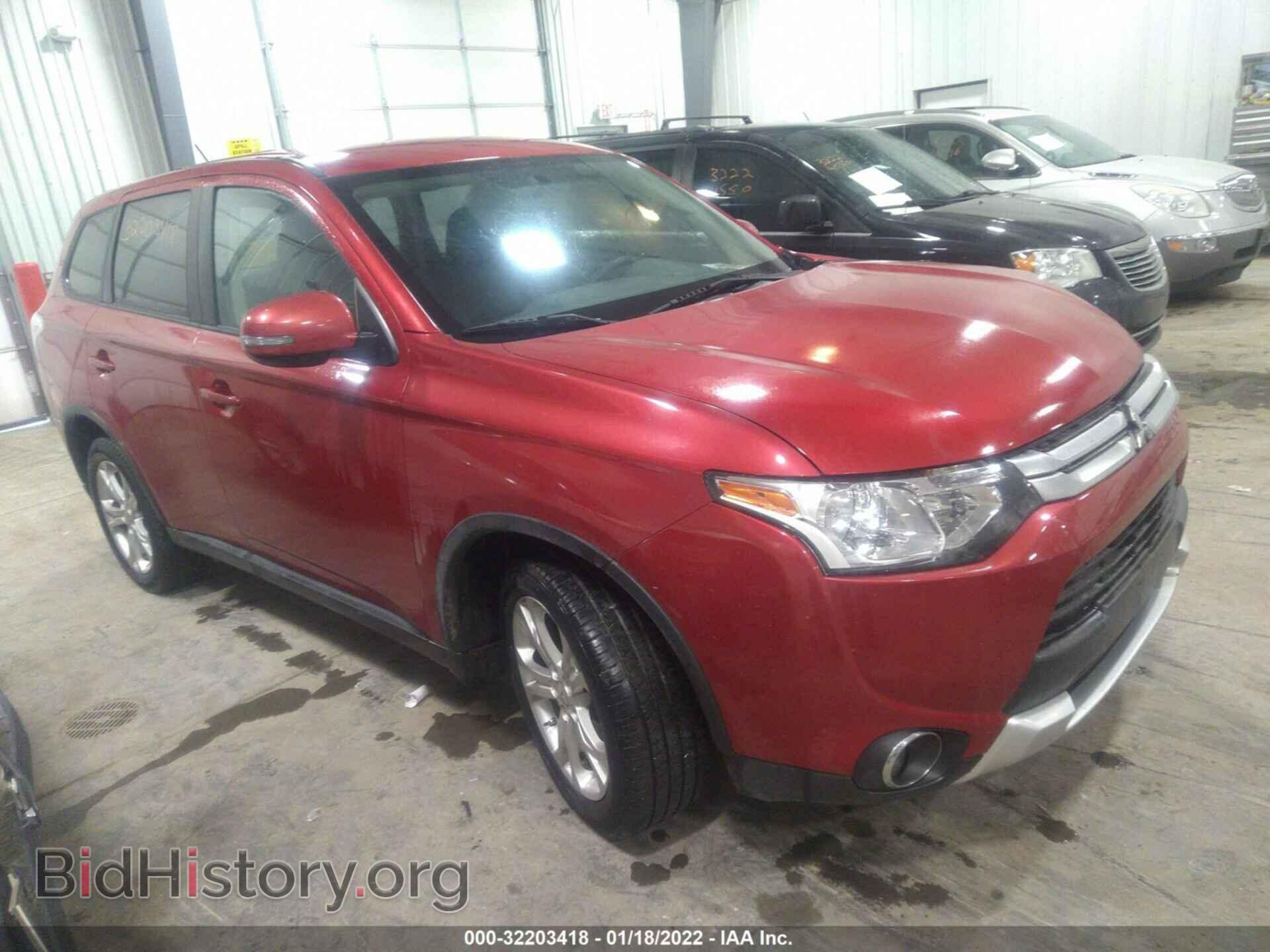 Photo JA4AZ3A37FZ001553 - MITSUBISHI OUTLANDER 2015