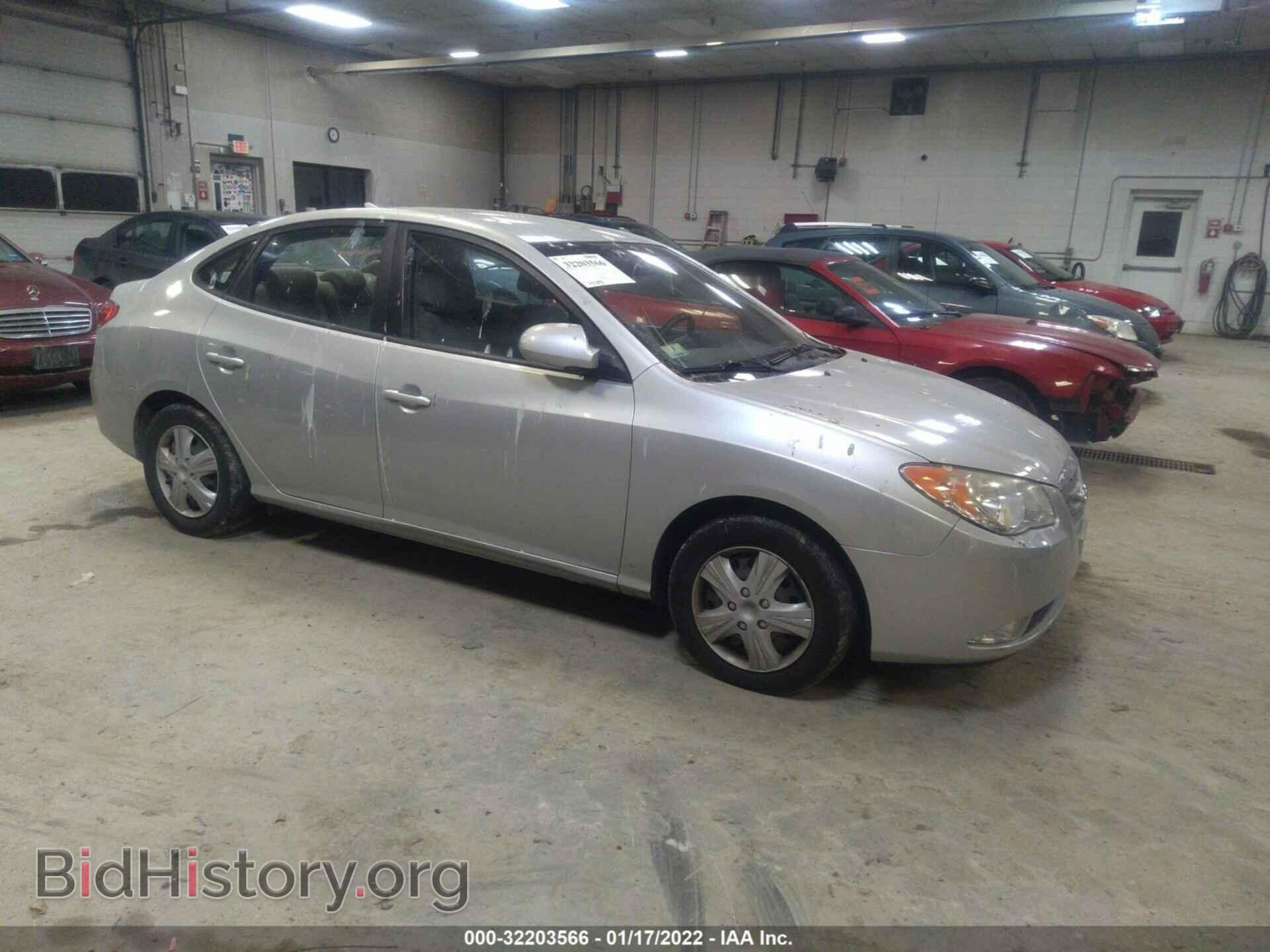 Photo KMHDU4AD2AU113985 - HYUNDAI ELANTRA 2010