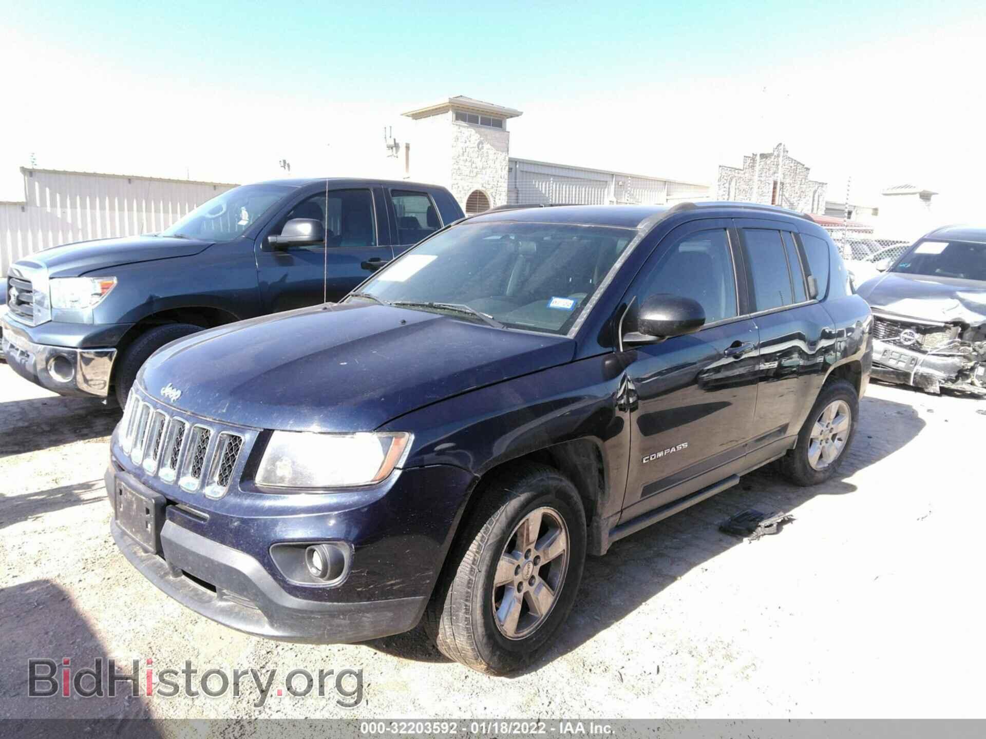 2014 JEEP COMPASS - VIN: 1C4NJCBA0ED882524 - Фото 2