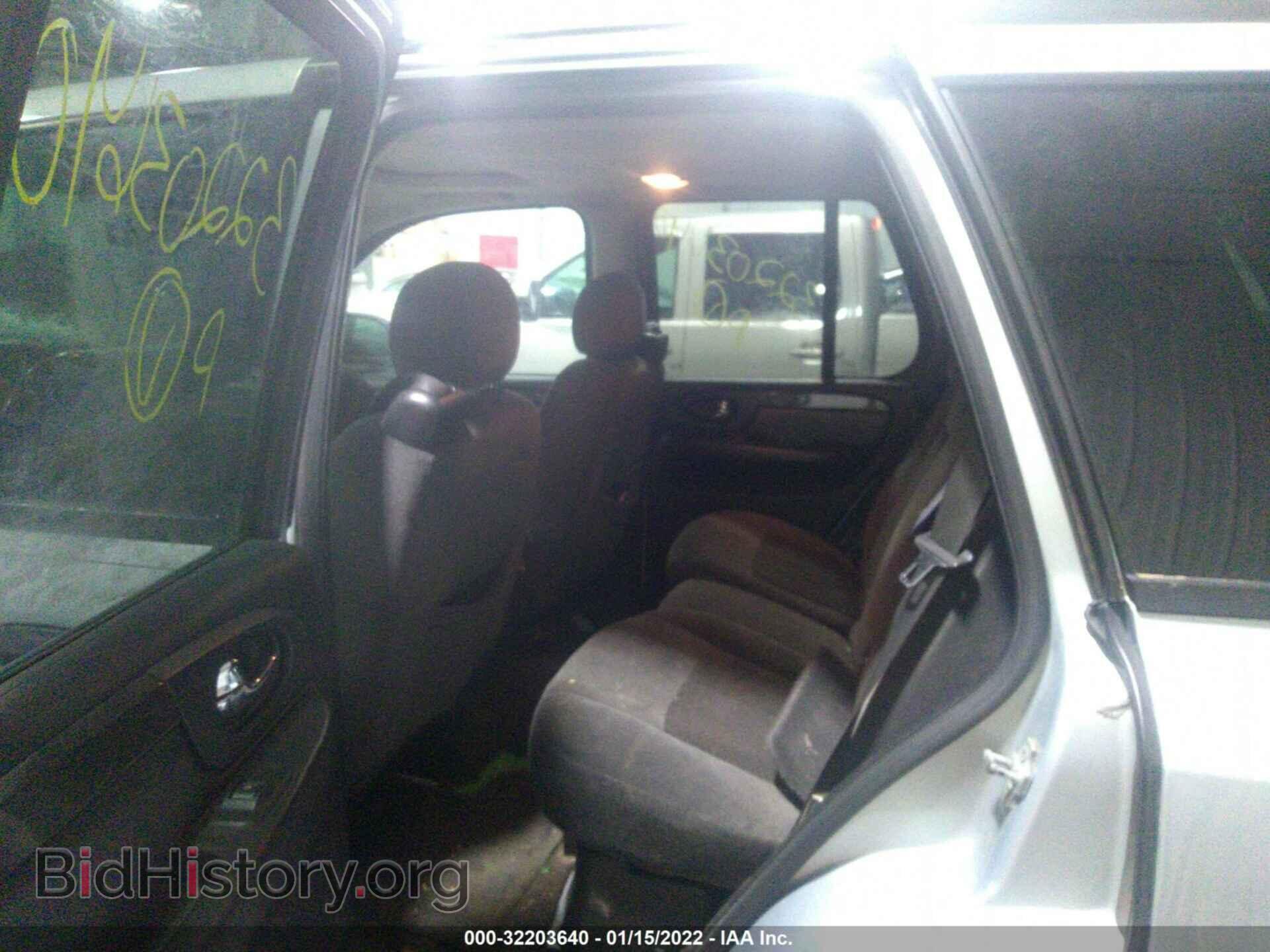 2007 GMC ENVOY - VIN: 1GKDS13S472230481 - Photo 8