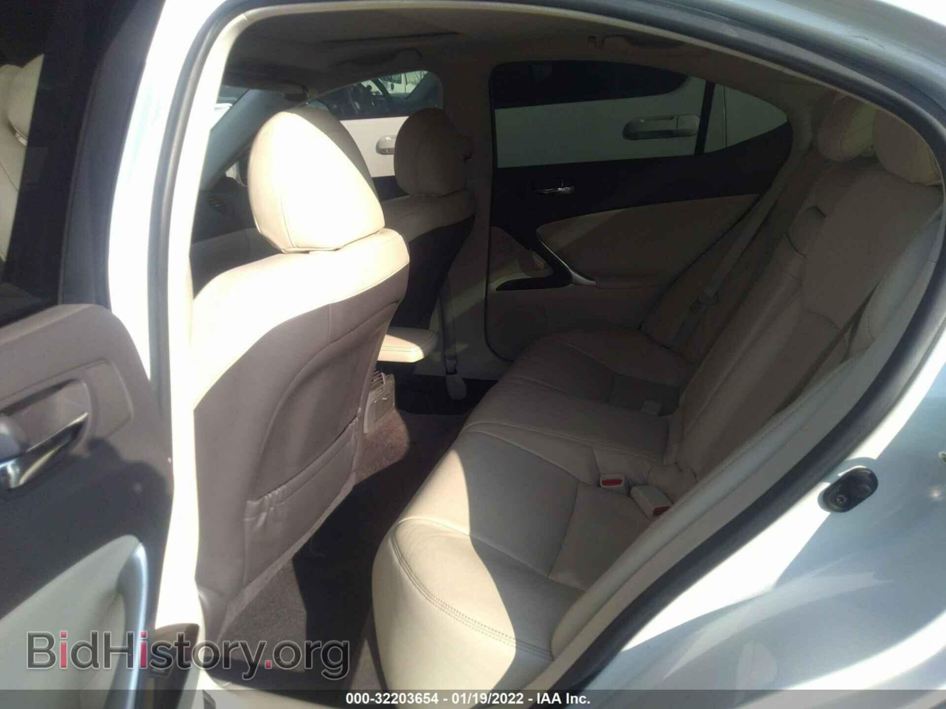 2010 LEXUS IS 250 - VIN: JTHBF5C24A2095653 - Фото 8