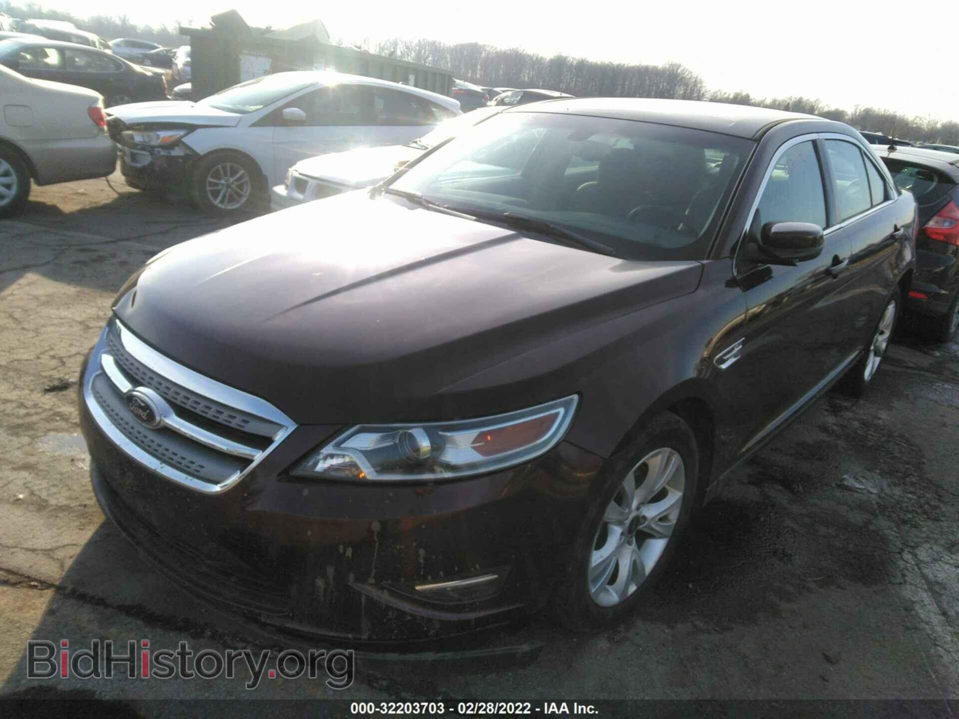 2011 FORD TAURUS - VIN: 1FAHP2EW4BG125543 - Photo 2