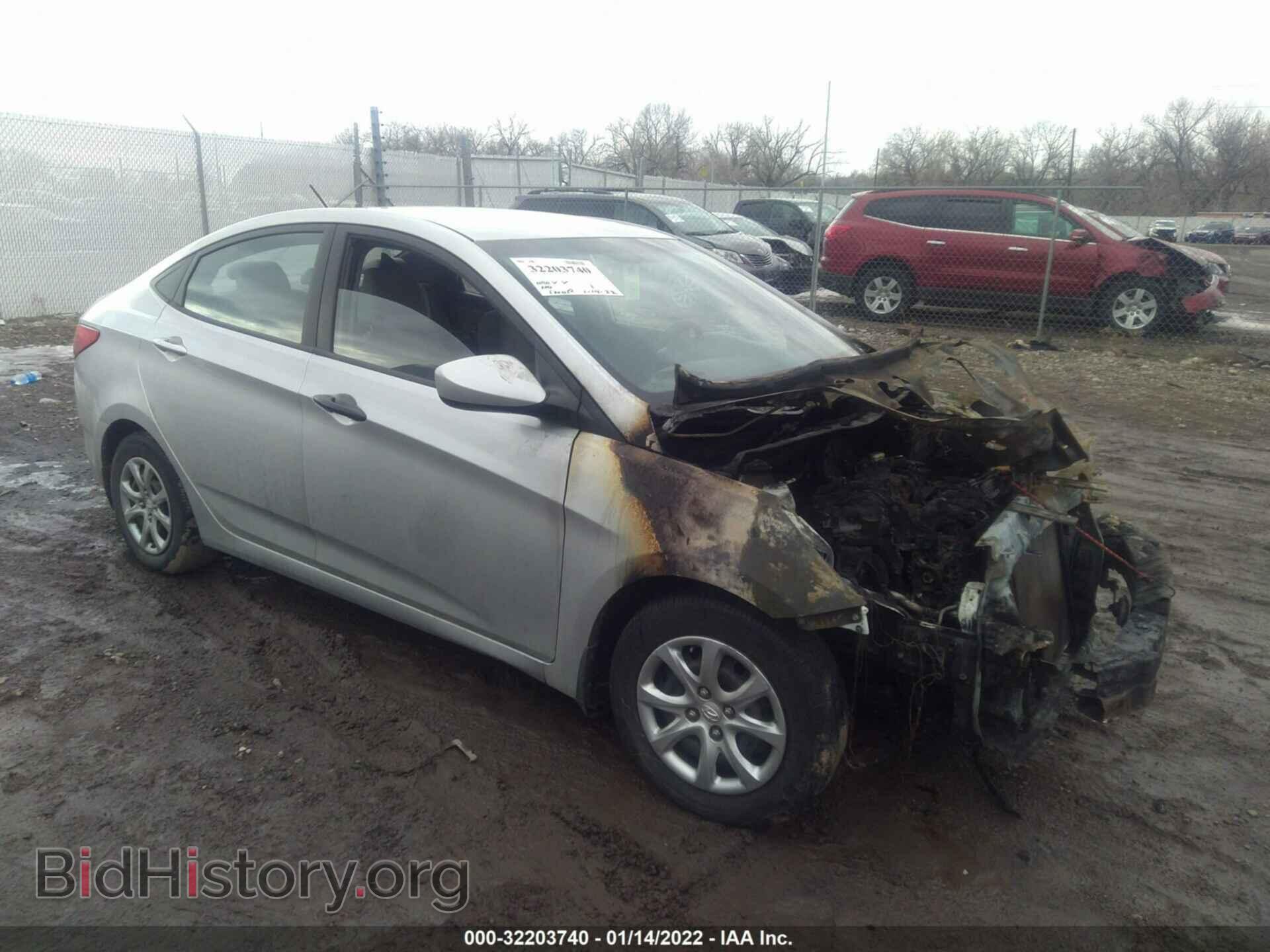 Фотография KMHCT4AE3DU287432 - HYUNDAI ACCENT 2013