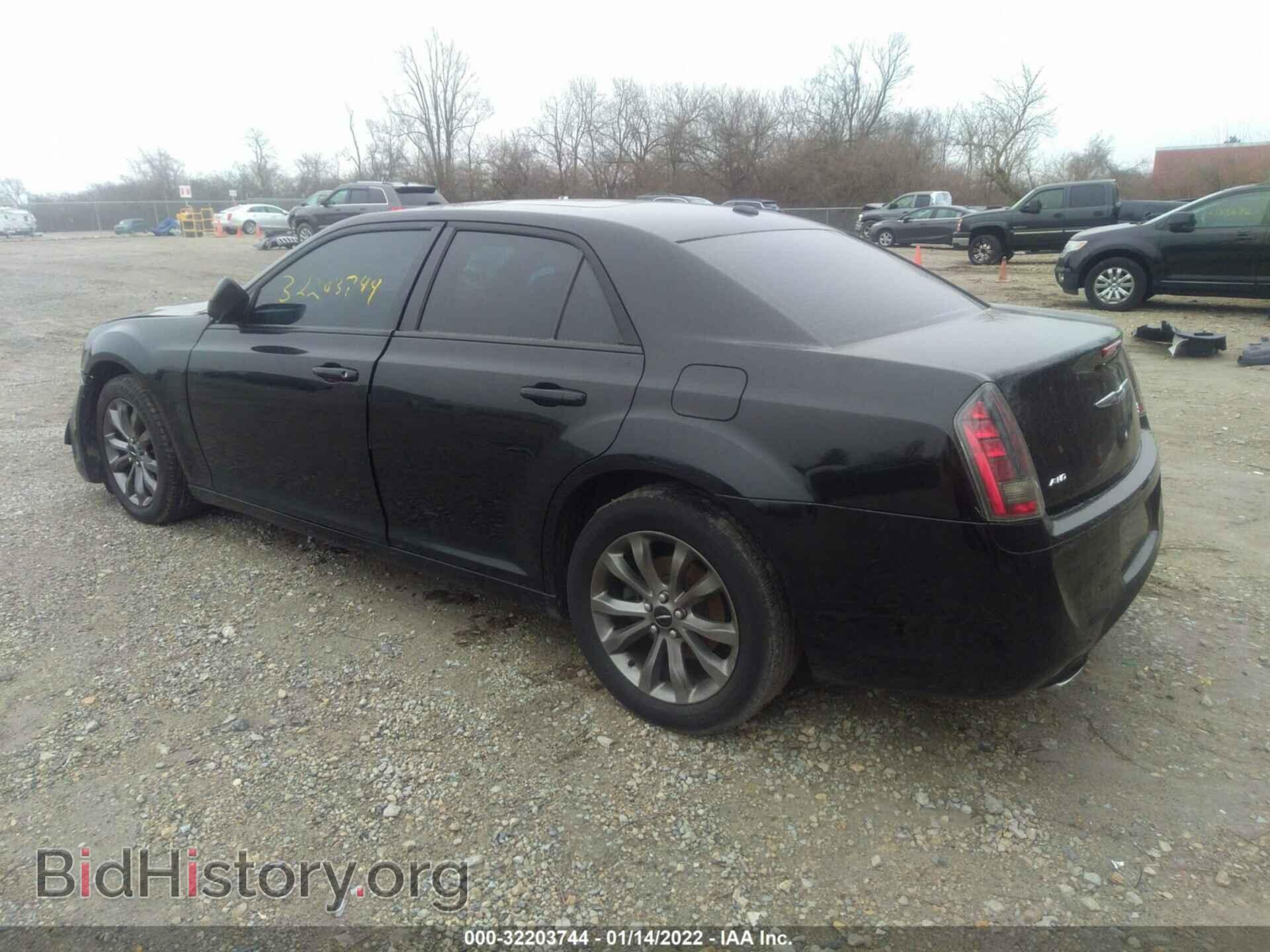 2014 CHRYSLER 300 - VIN: 2C3CCAGG3EH222598 - Фото 3
