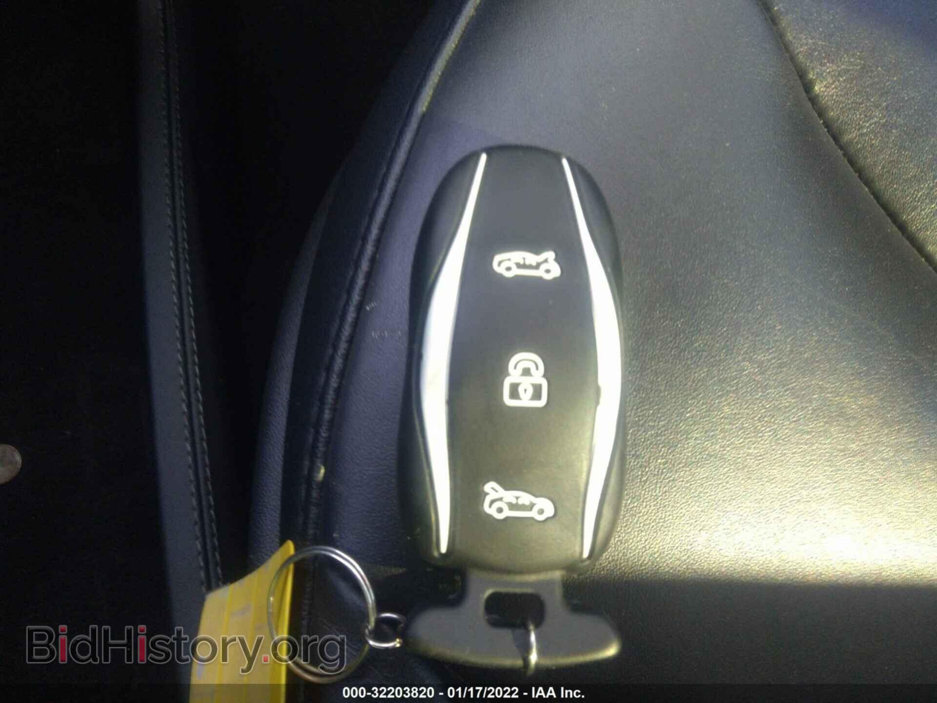 2014 TESLA MODEL S - VIN: 5YJSA1H18EFP28828 - Фото 11