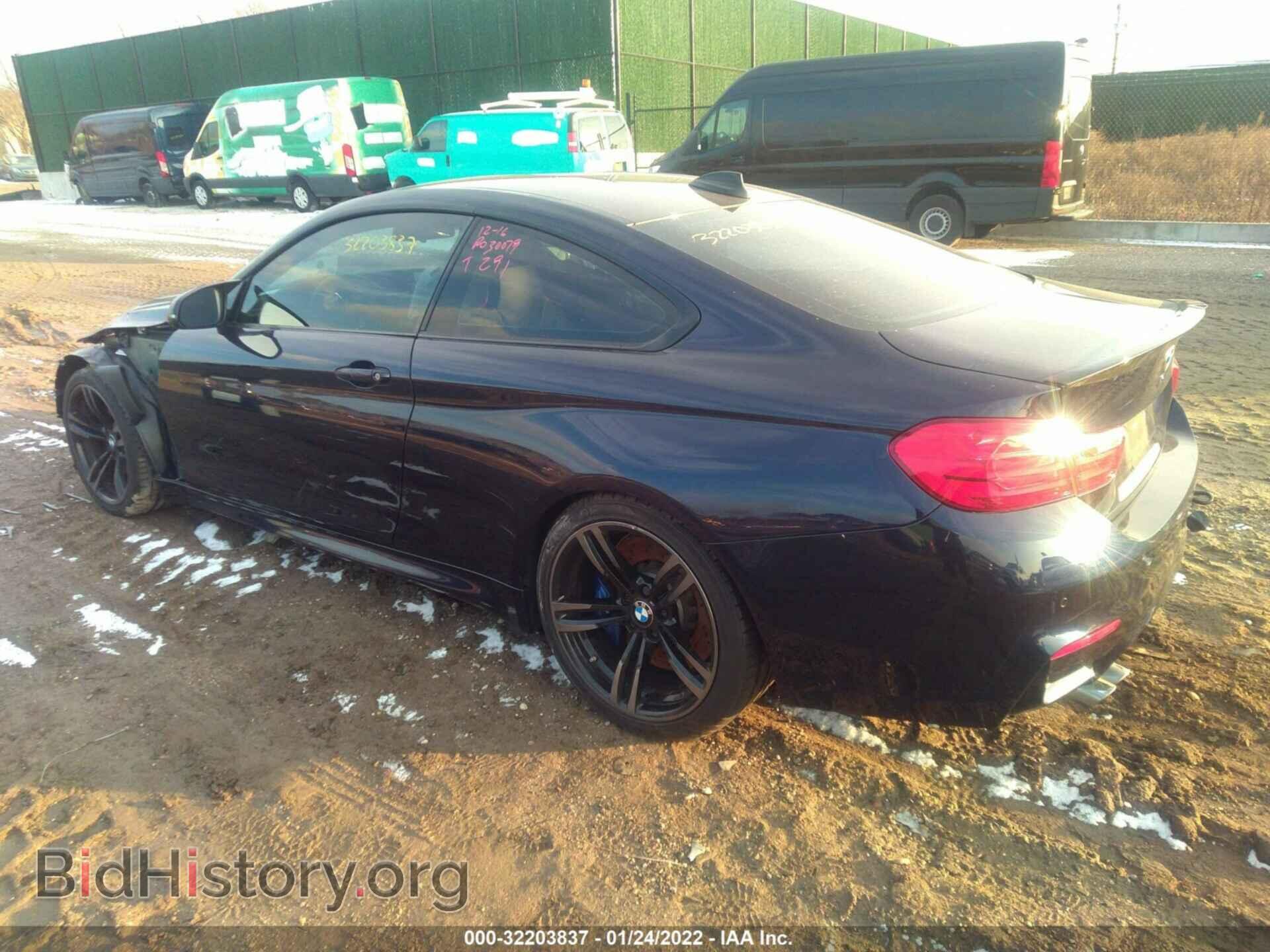 2015 BMW M4 - VIN: WBS3R9C53FK335418 - Фото 3