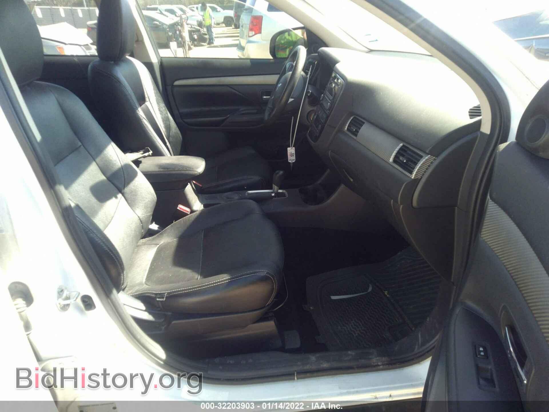 2014 MITSUBISHI OUTLANDER - VIN: JA4AD2A38EZ010320 - Фото 5