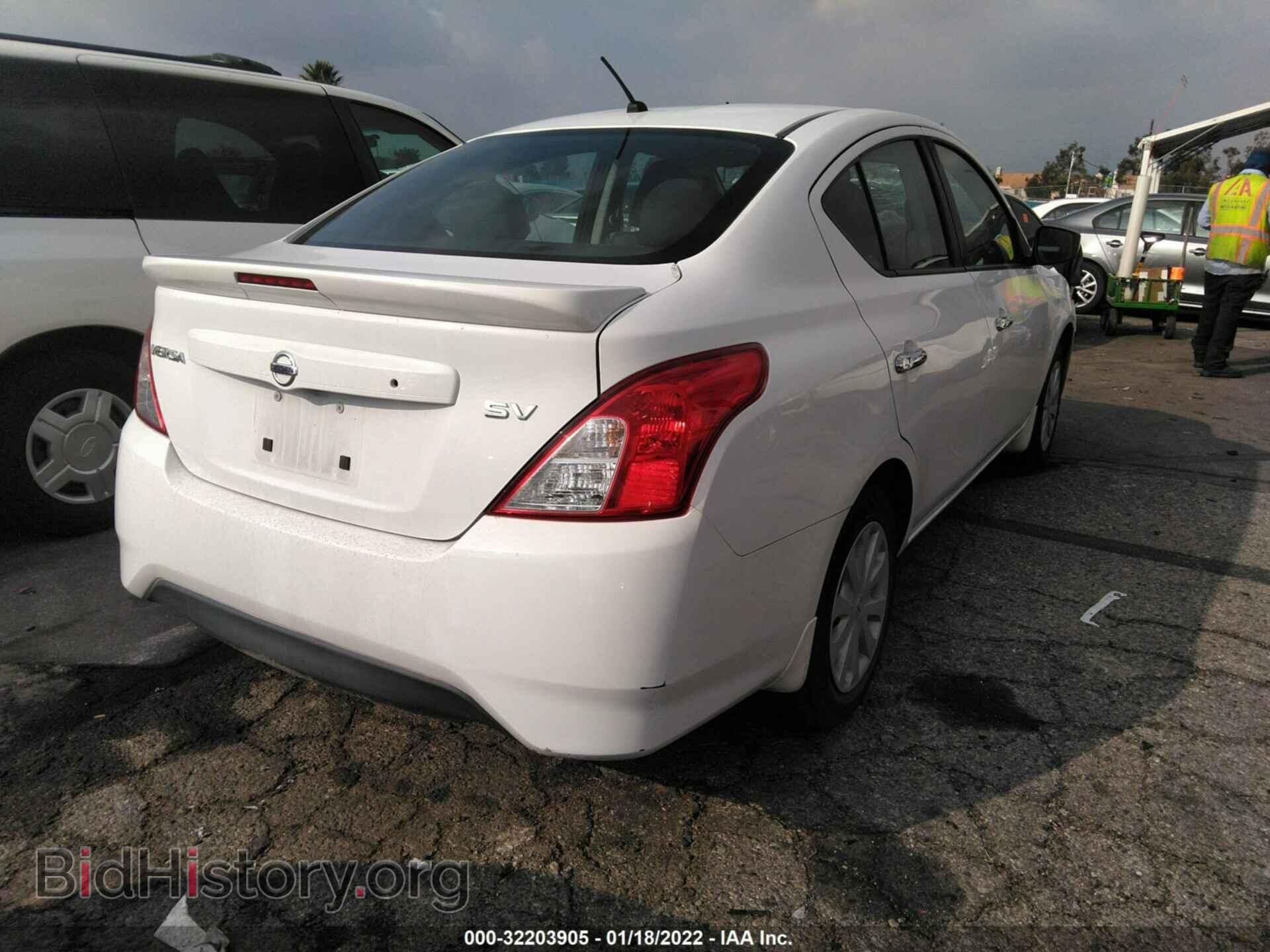 2016 NISSAN VERSA - VIN: 3N1CN7AP1GL906743 - Фото 4