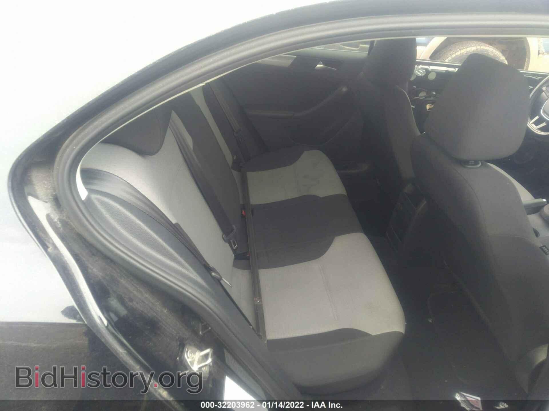 2017 VOLKSWAGEN JETTA - VIN: 3VW2B7AJ4HM247241 - Фото 8