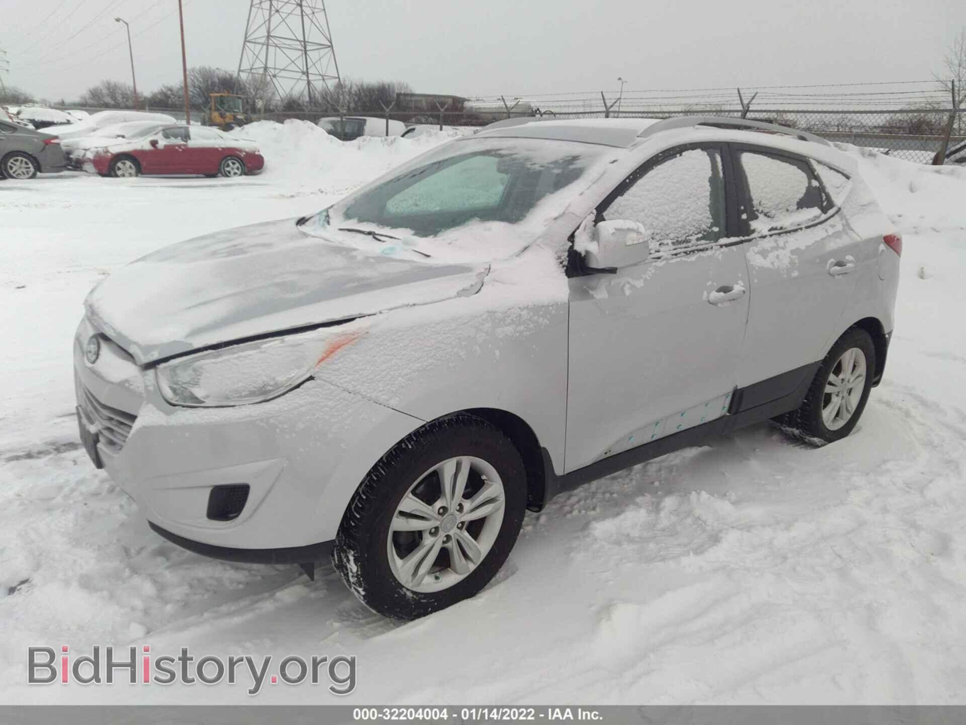 2012 HYUNDAI TUCSON - VIN: KM8JUCAC4CU351960 - Фото 2