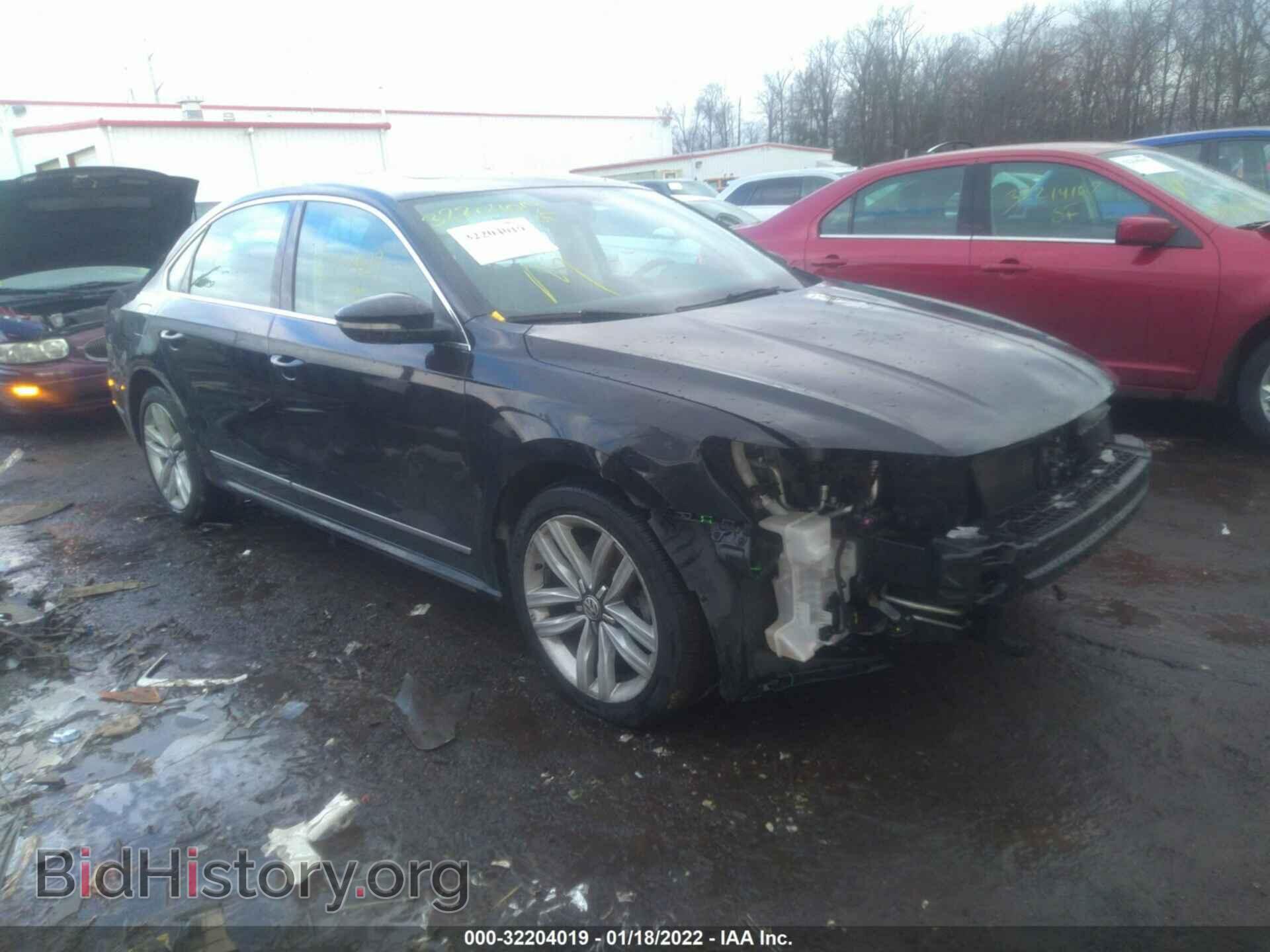 Photo 1VWGT7A31HC032986 - VOLKSWAGEN PASSAT 2017