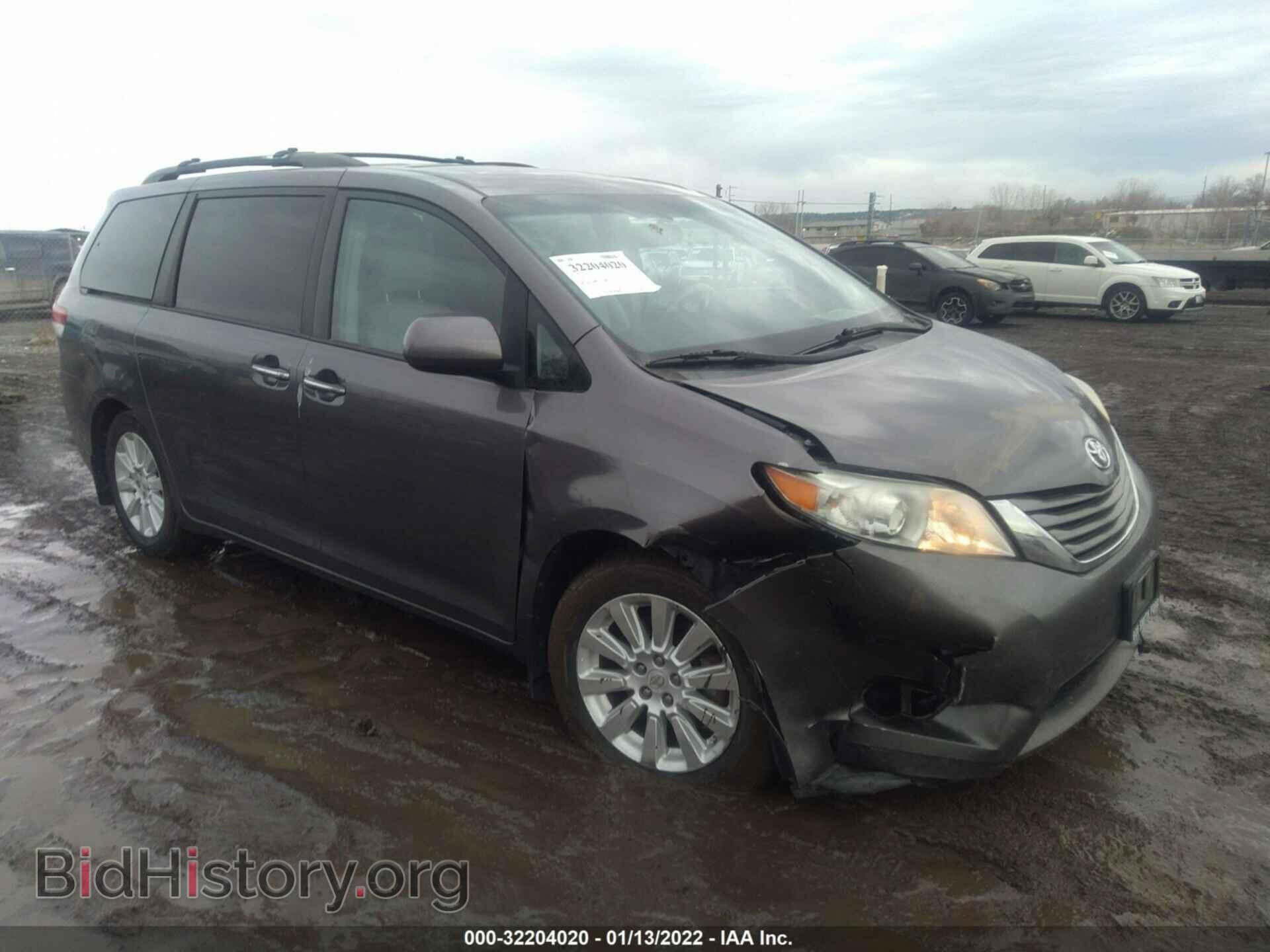 Фотография 5TDDK3DC6BS006208 - TOYOTA SIENNA 2011