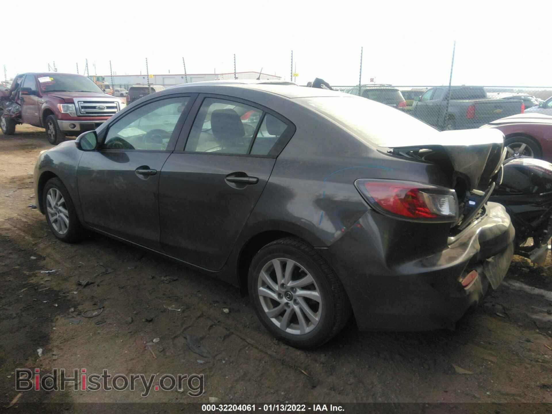 2013 MAZDA MAZDA3 - VIN: JM1BL1V75D1747332 - Фото 3