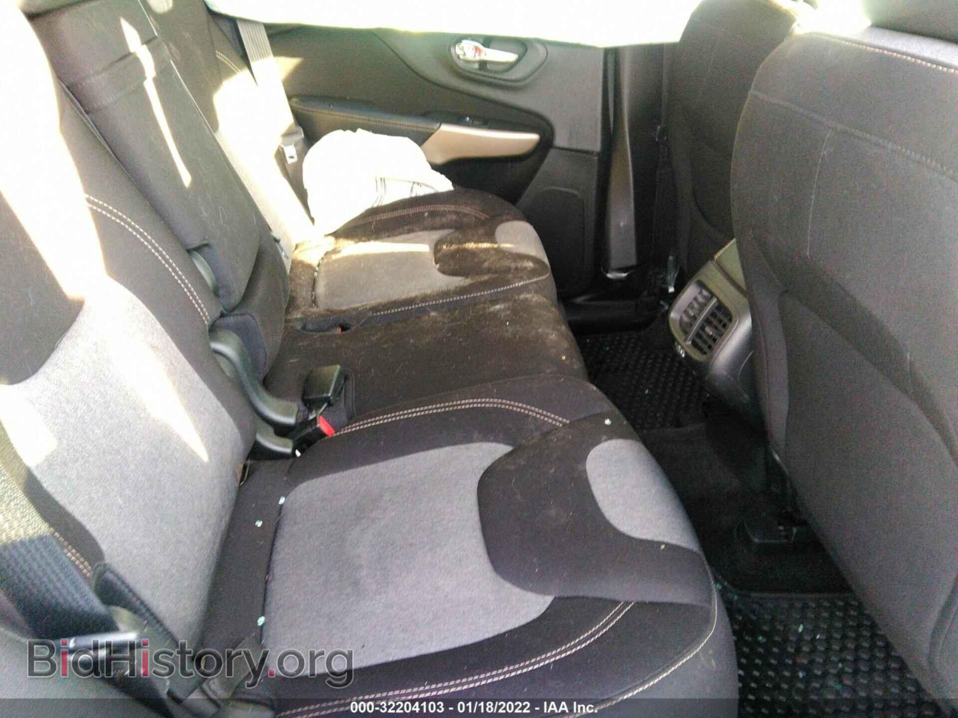 2018 JEEP CHEROKEE - VIN: 1C4PJMCB1JD547997 - Фото 8