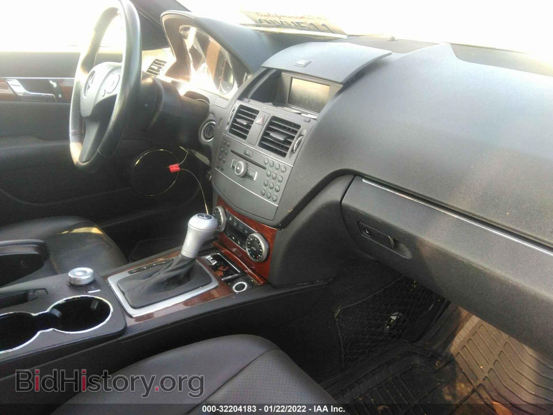 2011 MERCEDES-BENZ C-CLASS - VIN: WDDGF5EB6BA424449 - Фото 5