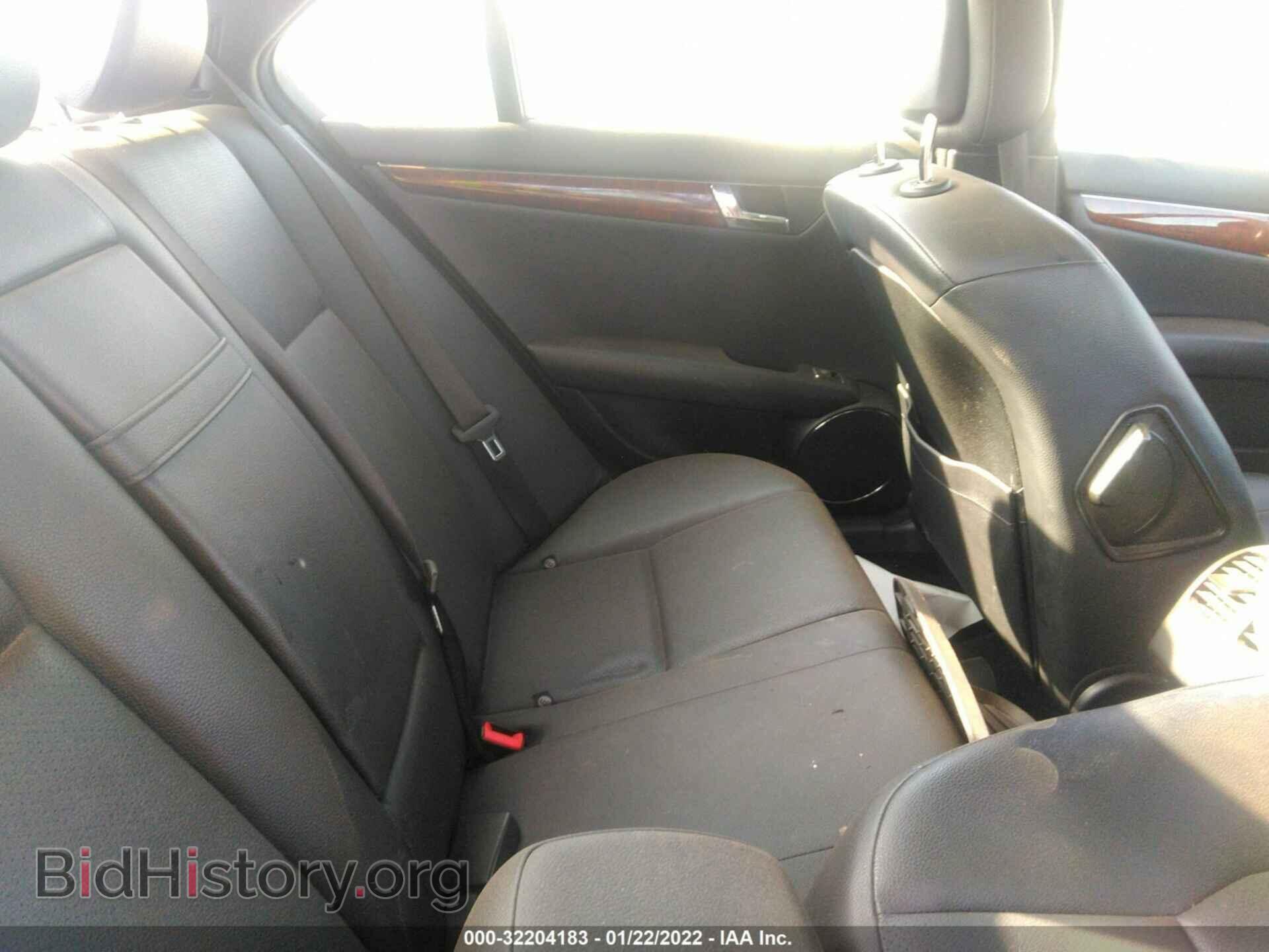 2011 MERCEDES-BENZ C-CLASS - VIN: WDDGF5EB6BA424449 - Фото 8