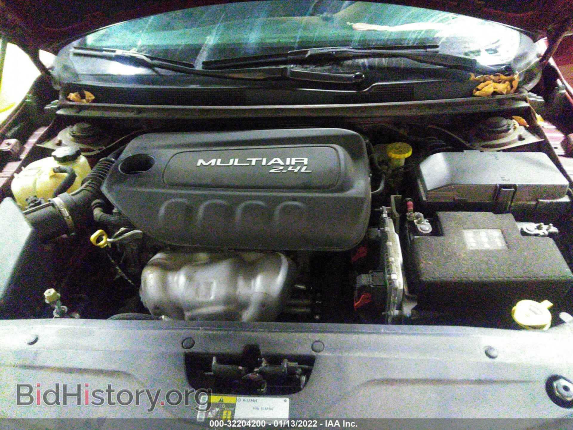 2015 CHRYSLER 200 - VIN: 1C3CCCABXFN542423 - Photo 10