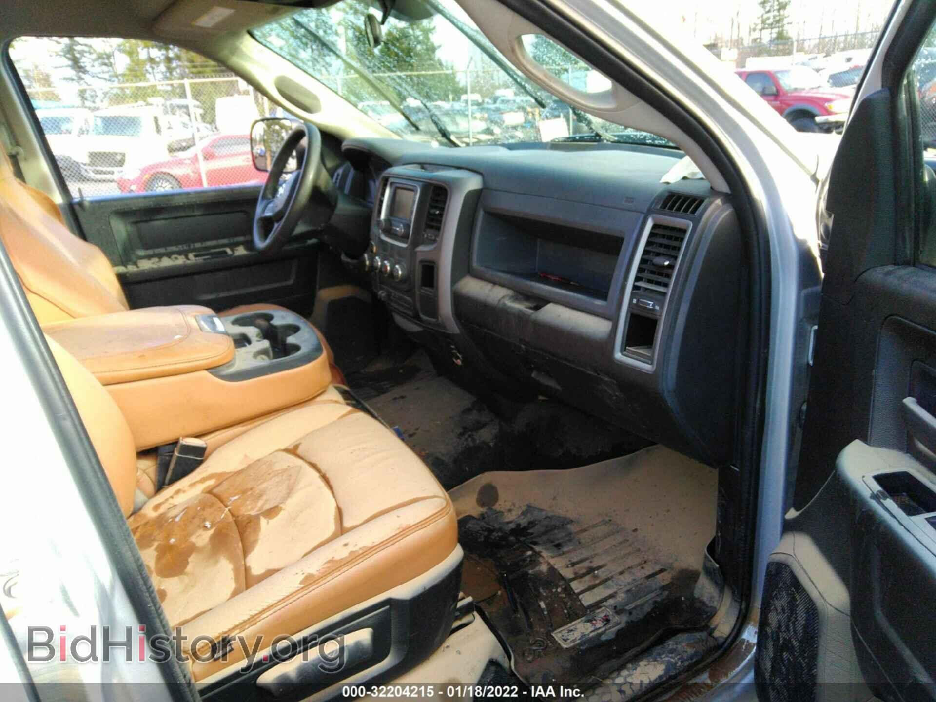 2018 RAM 1500 - VIN: 1C6RR7SM1JS232075 - Фото 5
