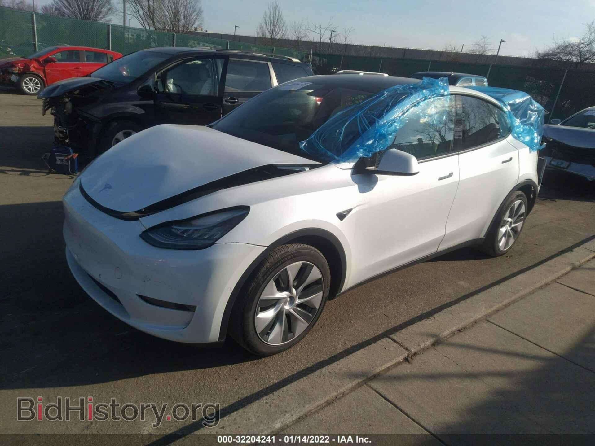 2020 TESLA MODEL Y - VIN: 5YJYGDEE5LF049257 - Фото 2
