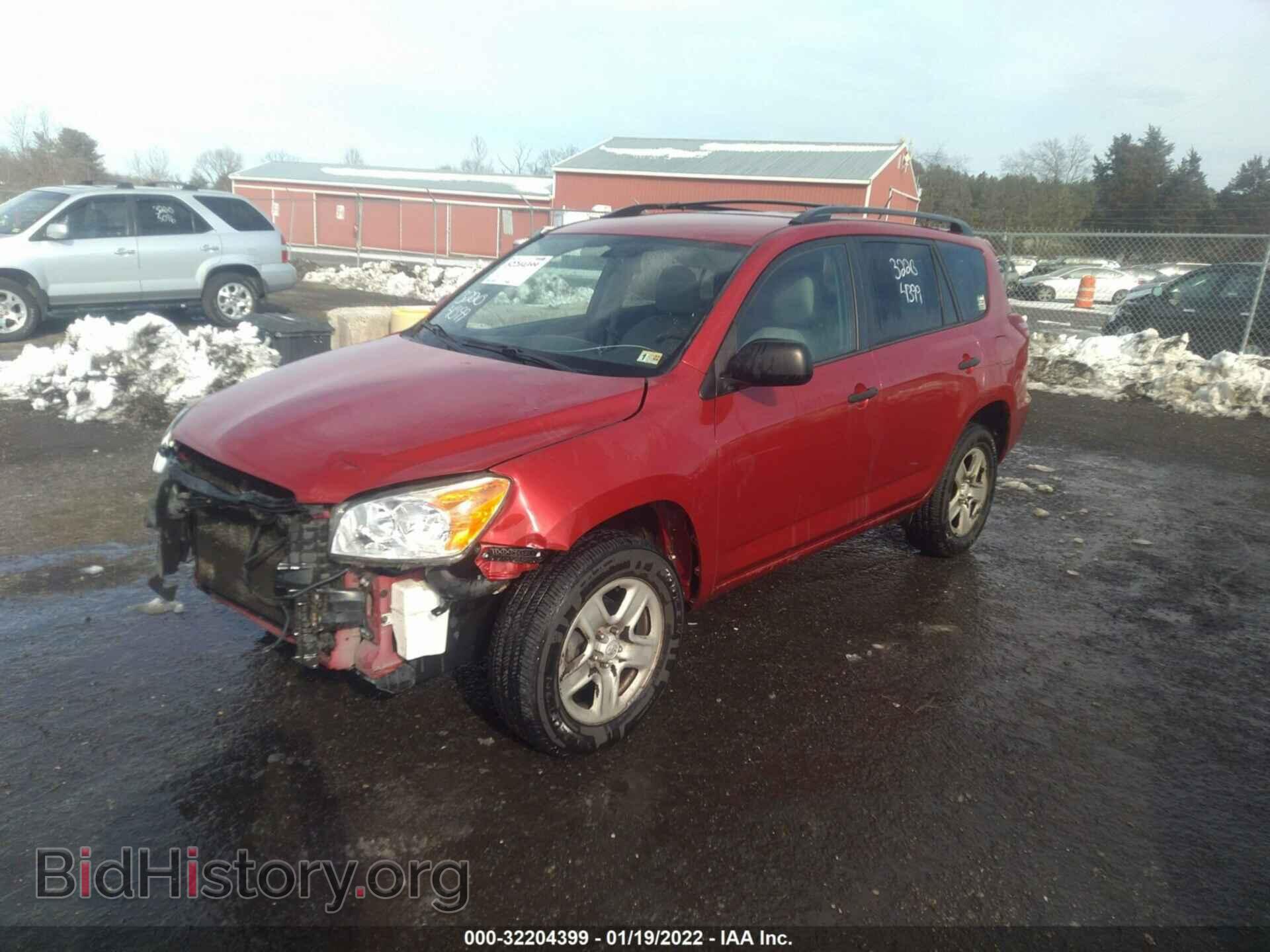 2011 TOYOTA RAV4 - VIN: 2T3BF4DVXBW098554 - Фото 2