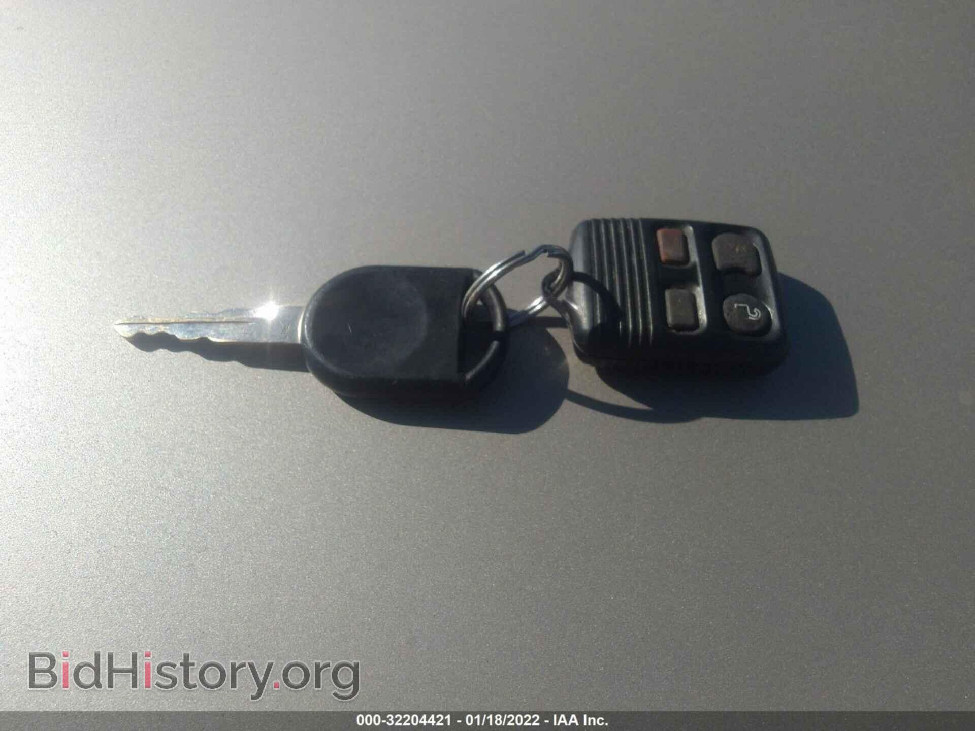 2007 FORD FOCUS - VIN: 1FAFP34NX7W122097 - Фото 11