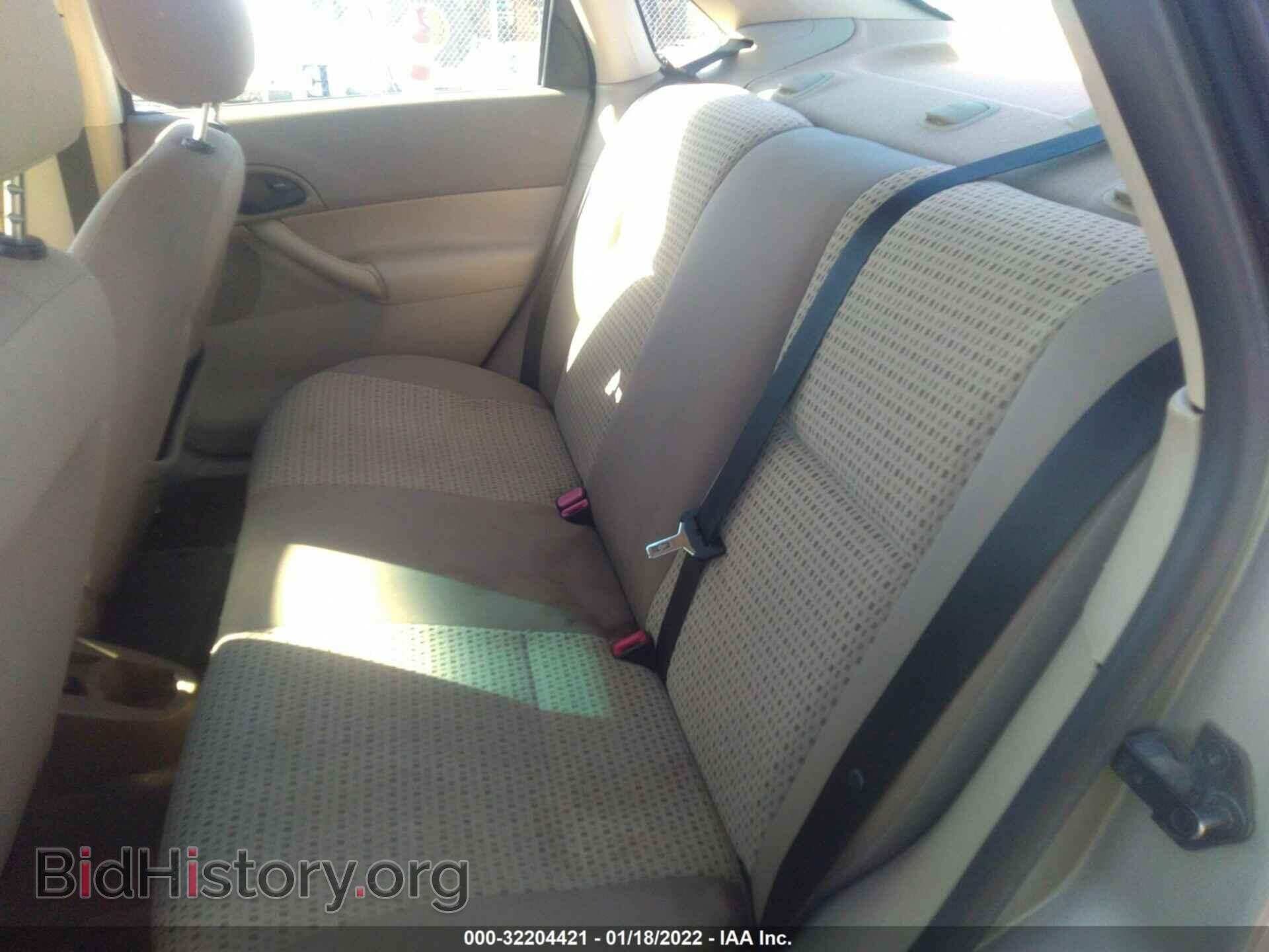 2007 FORD FOCUS - VIN: 1FAFP34NX7W122097 - Фото 8
