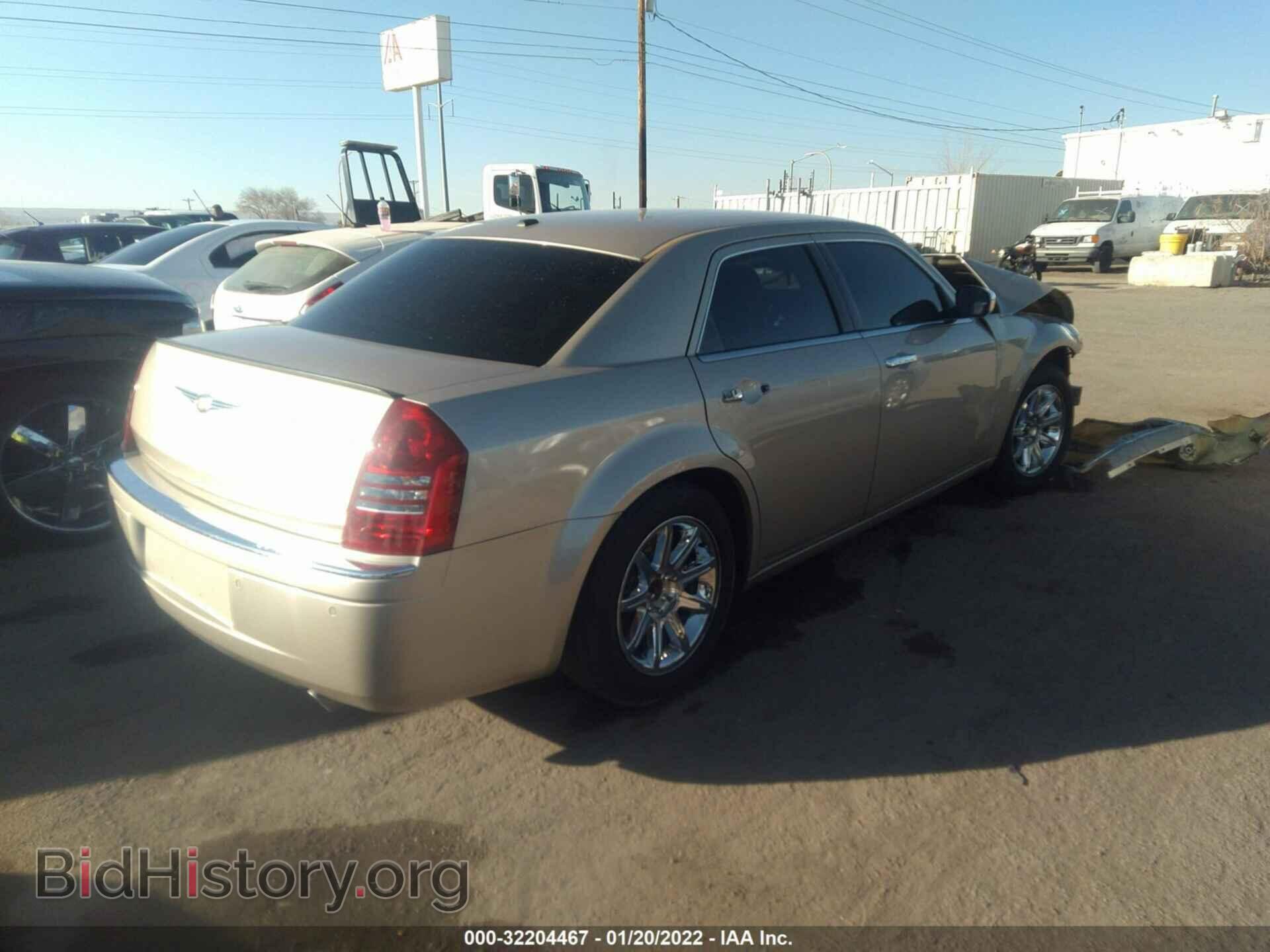 2006 CHRYSLER 300 - VIN: 2C3LA63H66H441297 - Фото 4